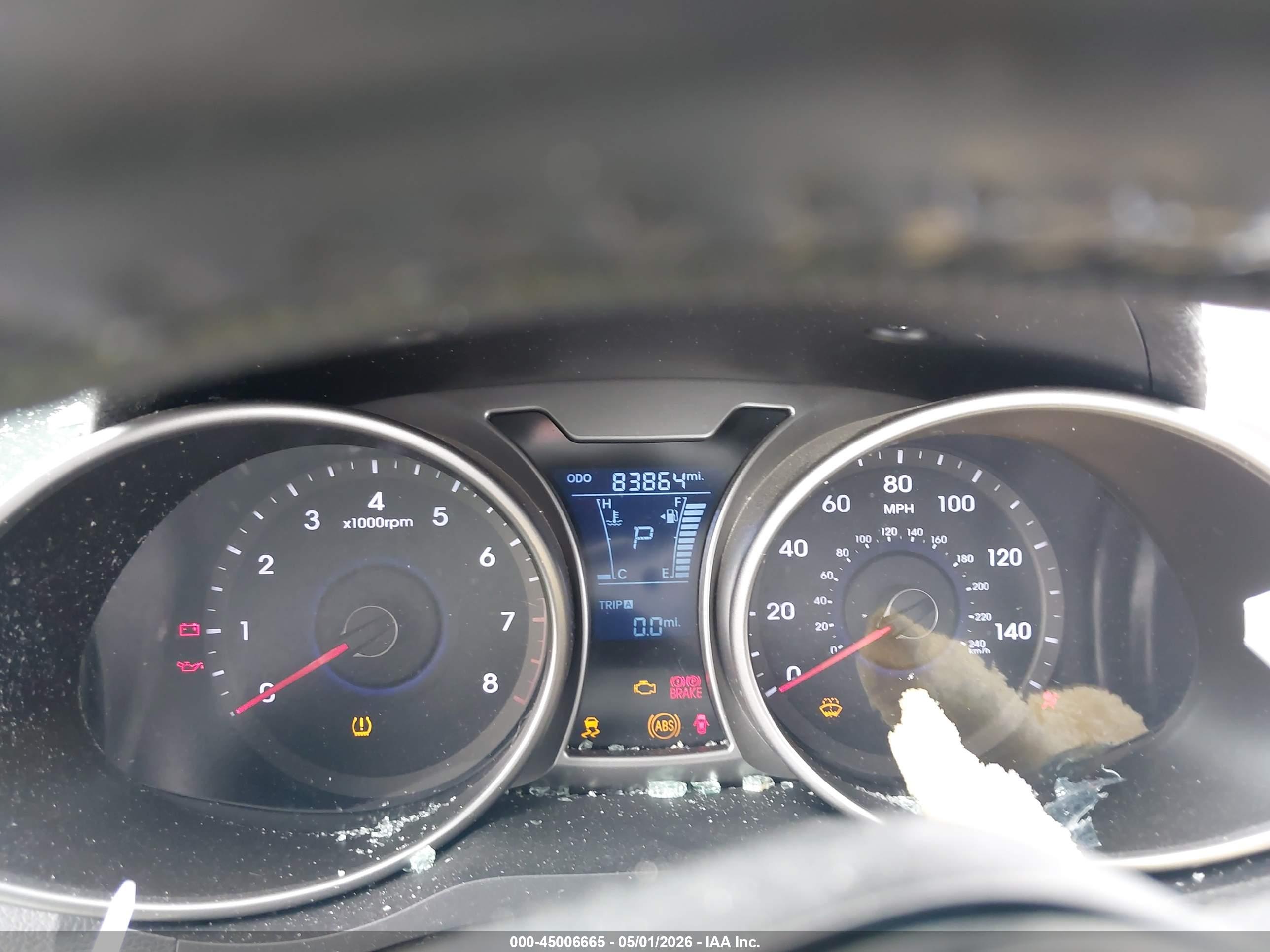 HYUNDAI VELOSTER image 7