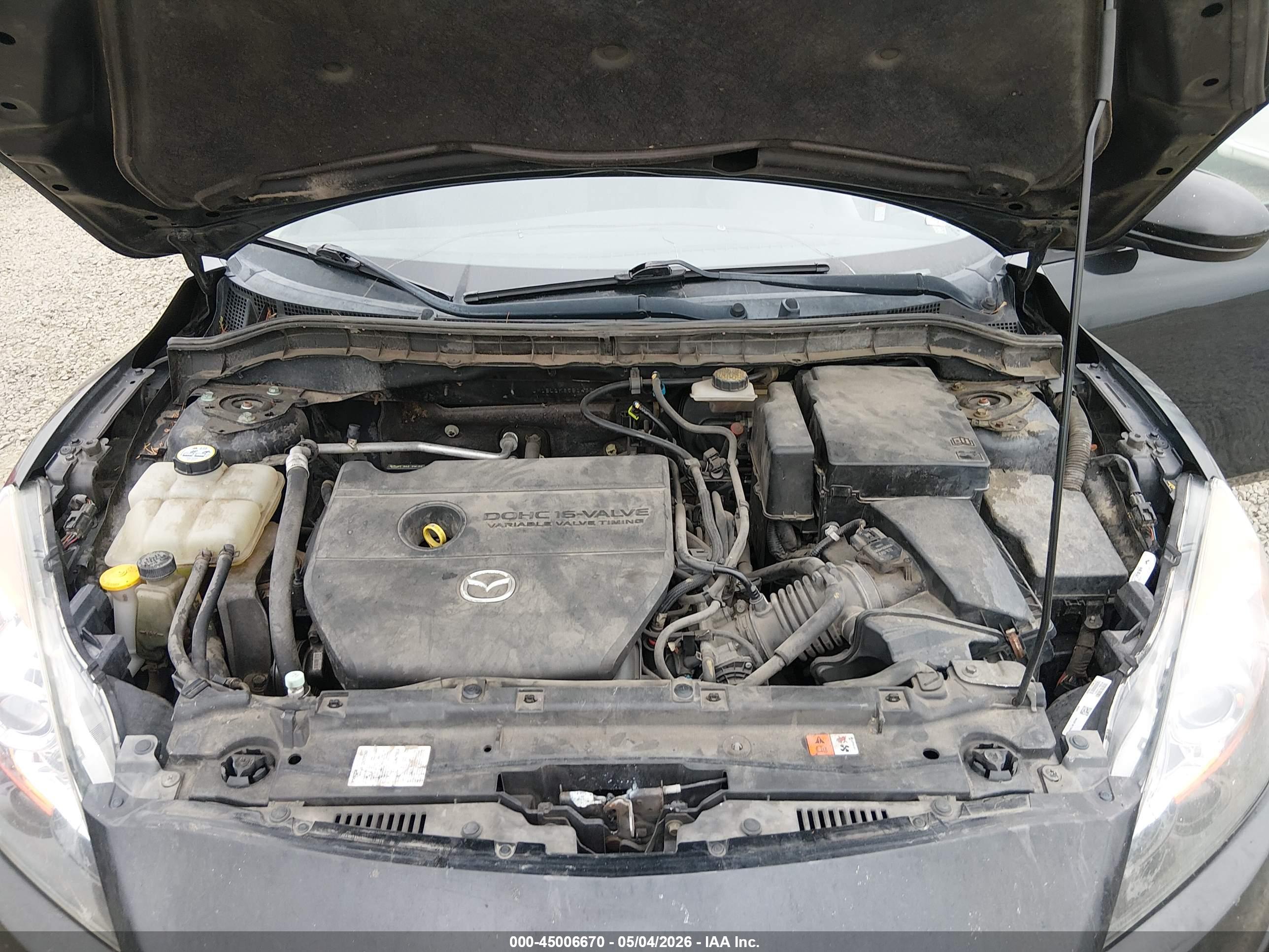 MAZDA MAZDA3 image 10