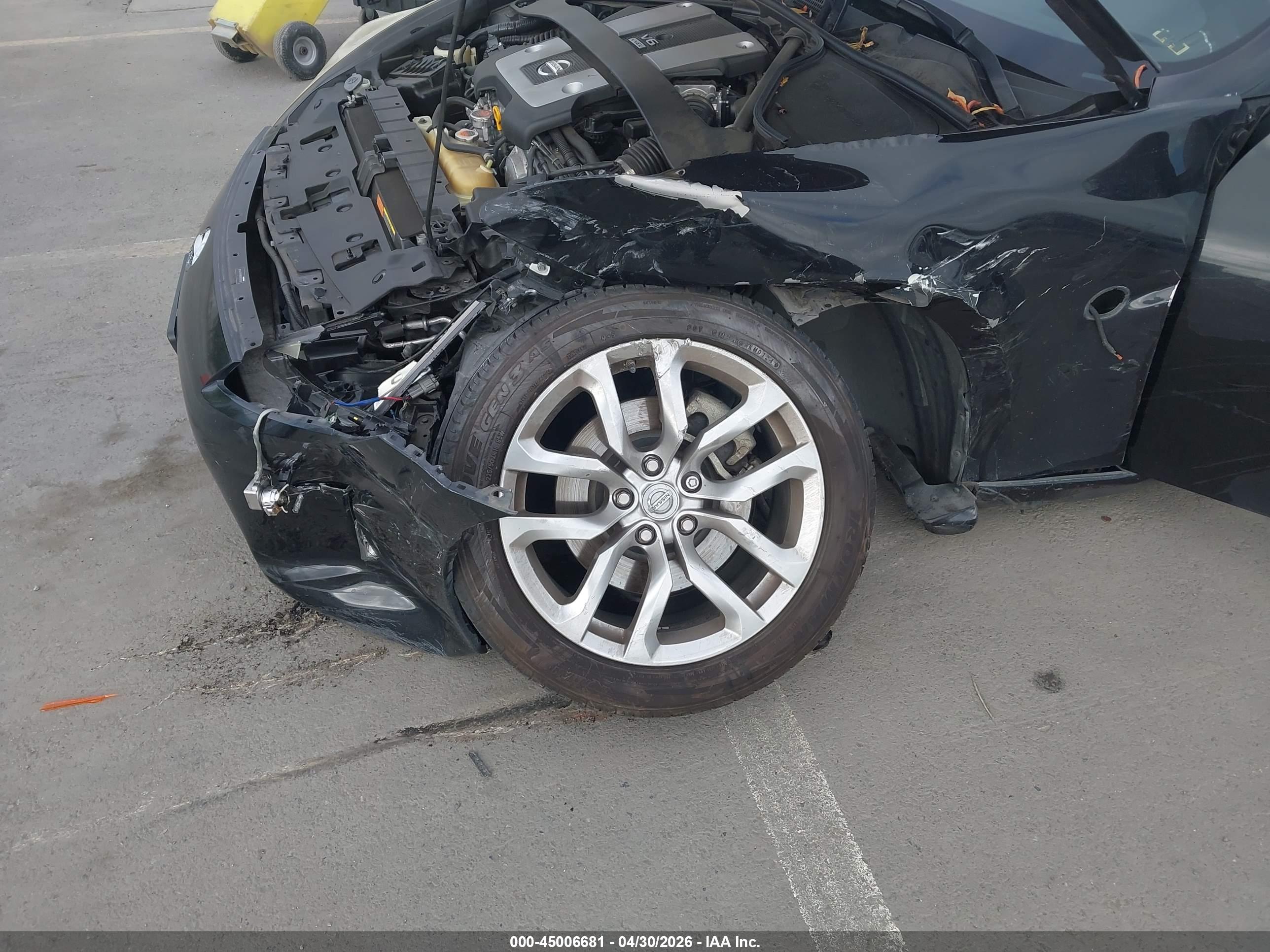 NISSAN 370Z image 6