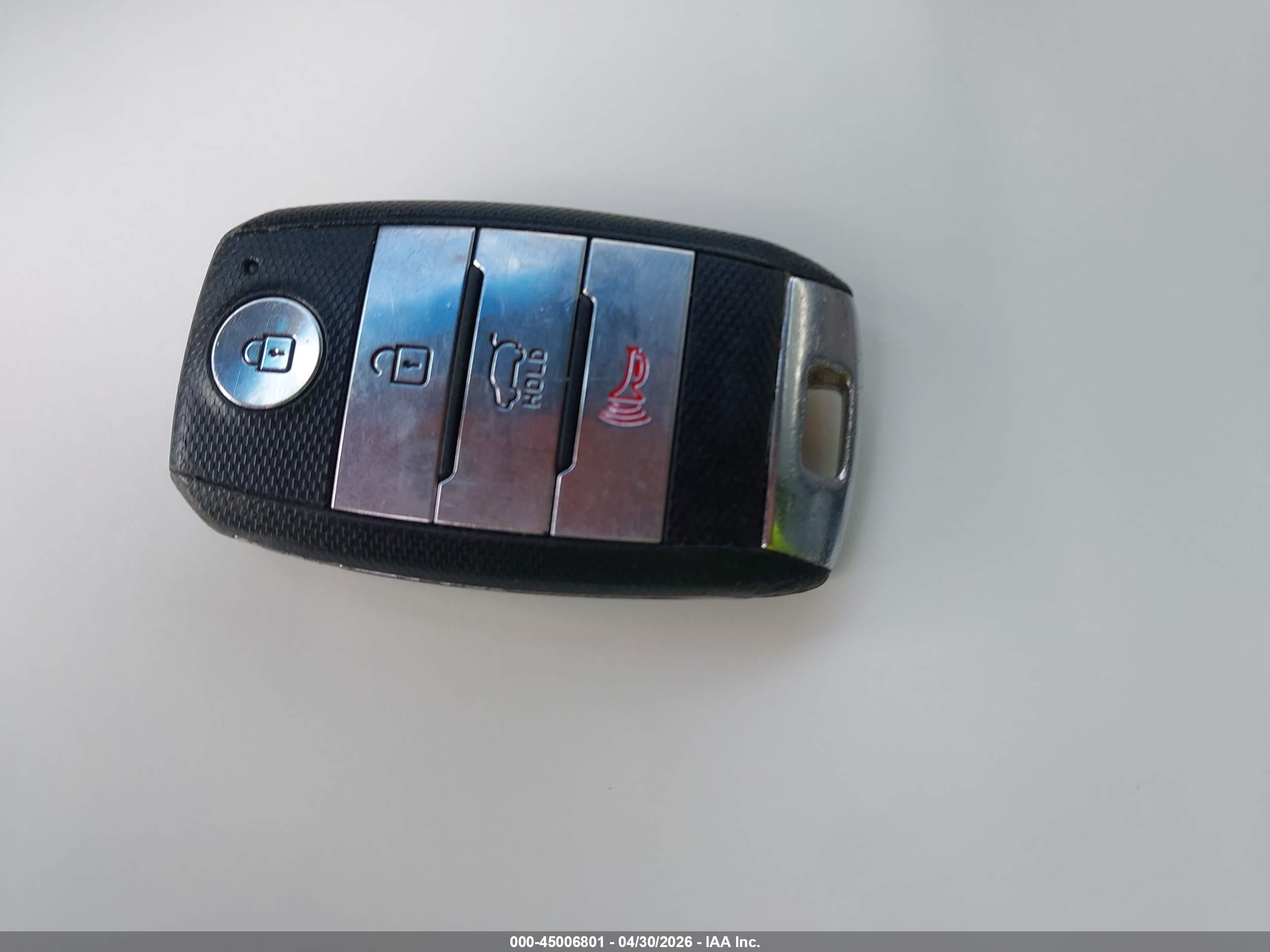 KIA SORENTO image 11