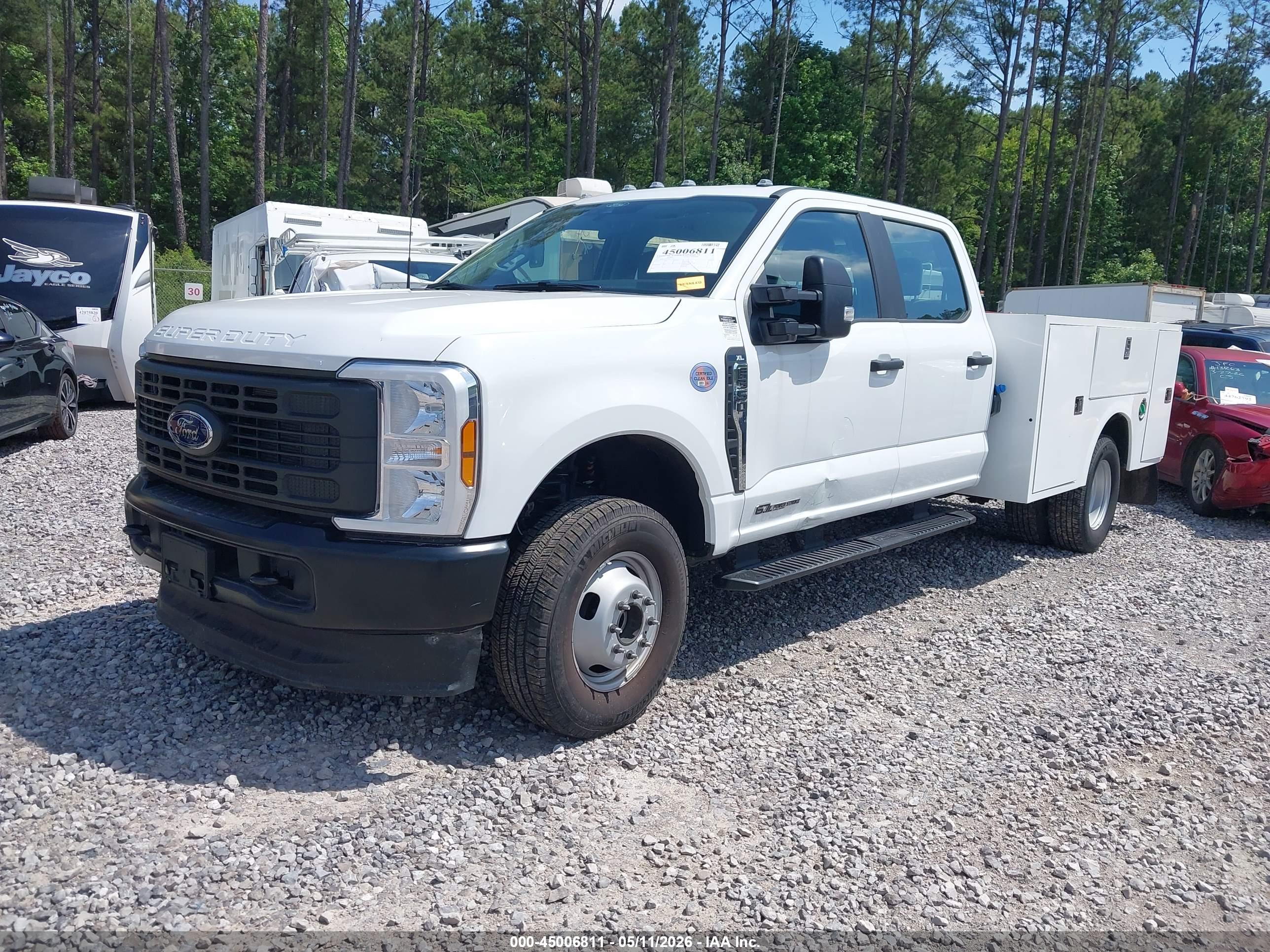 FORD F-350 image 2