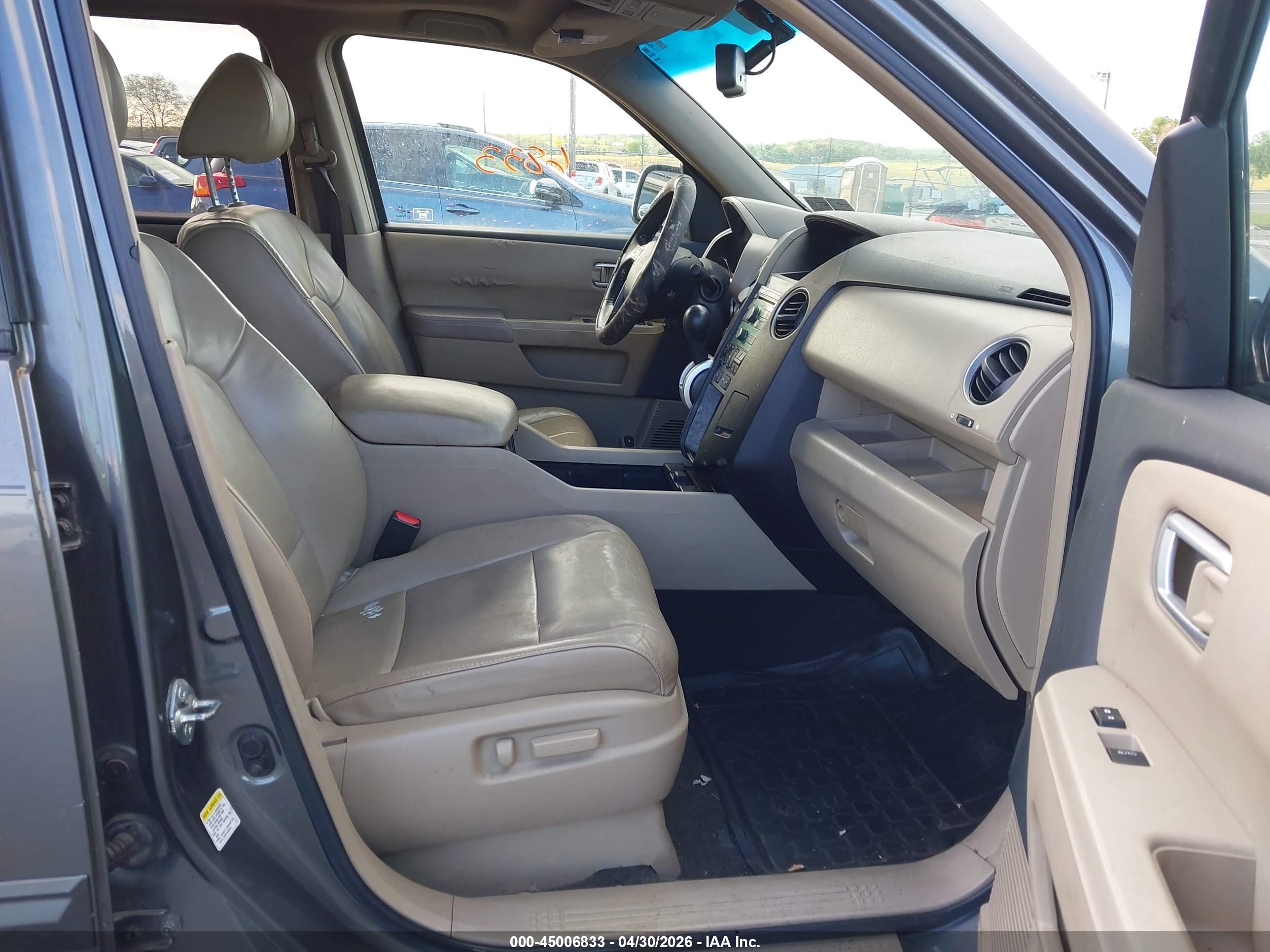 HONDA PILOT image 5