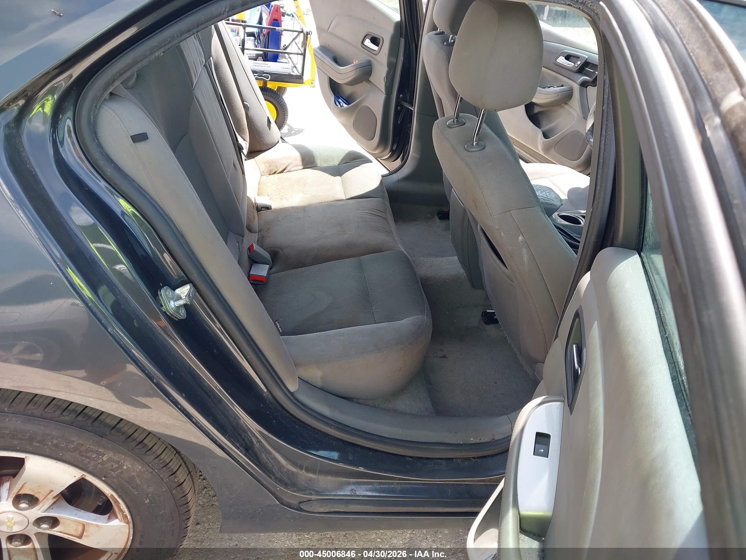 CHEVROLET MALIBU image 8