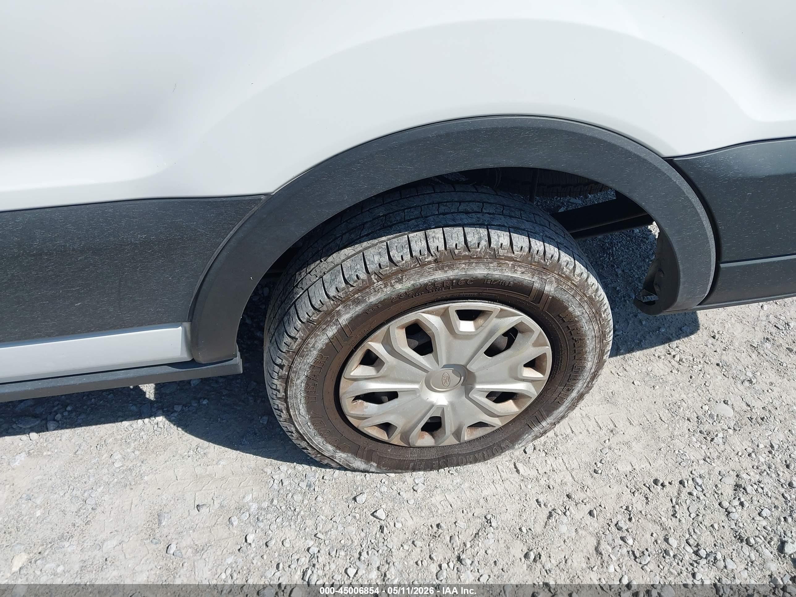FORD TRANSIT-350 image 6