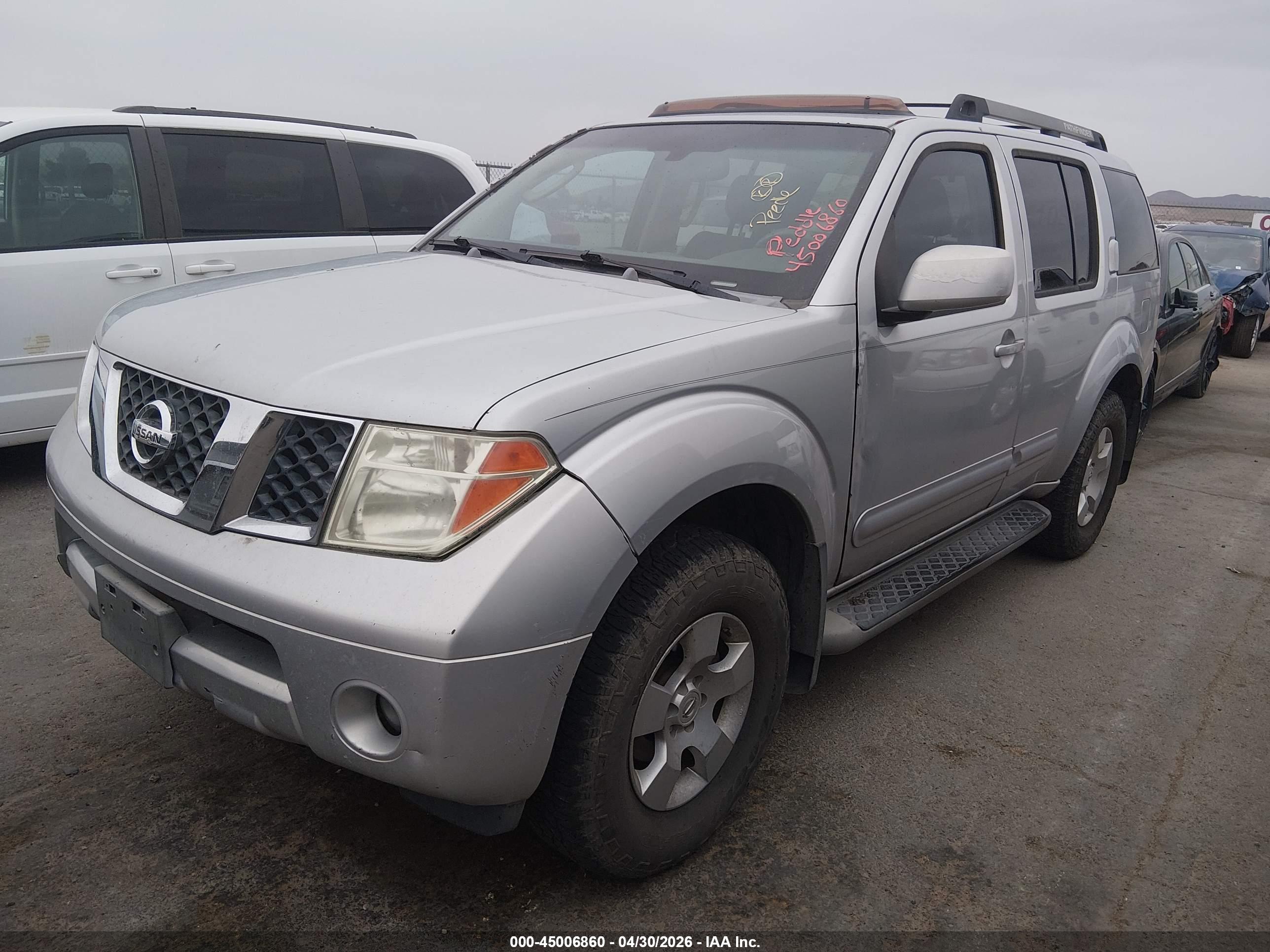 NISSAN PATHFINDER image 2