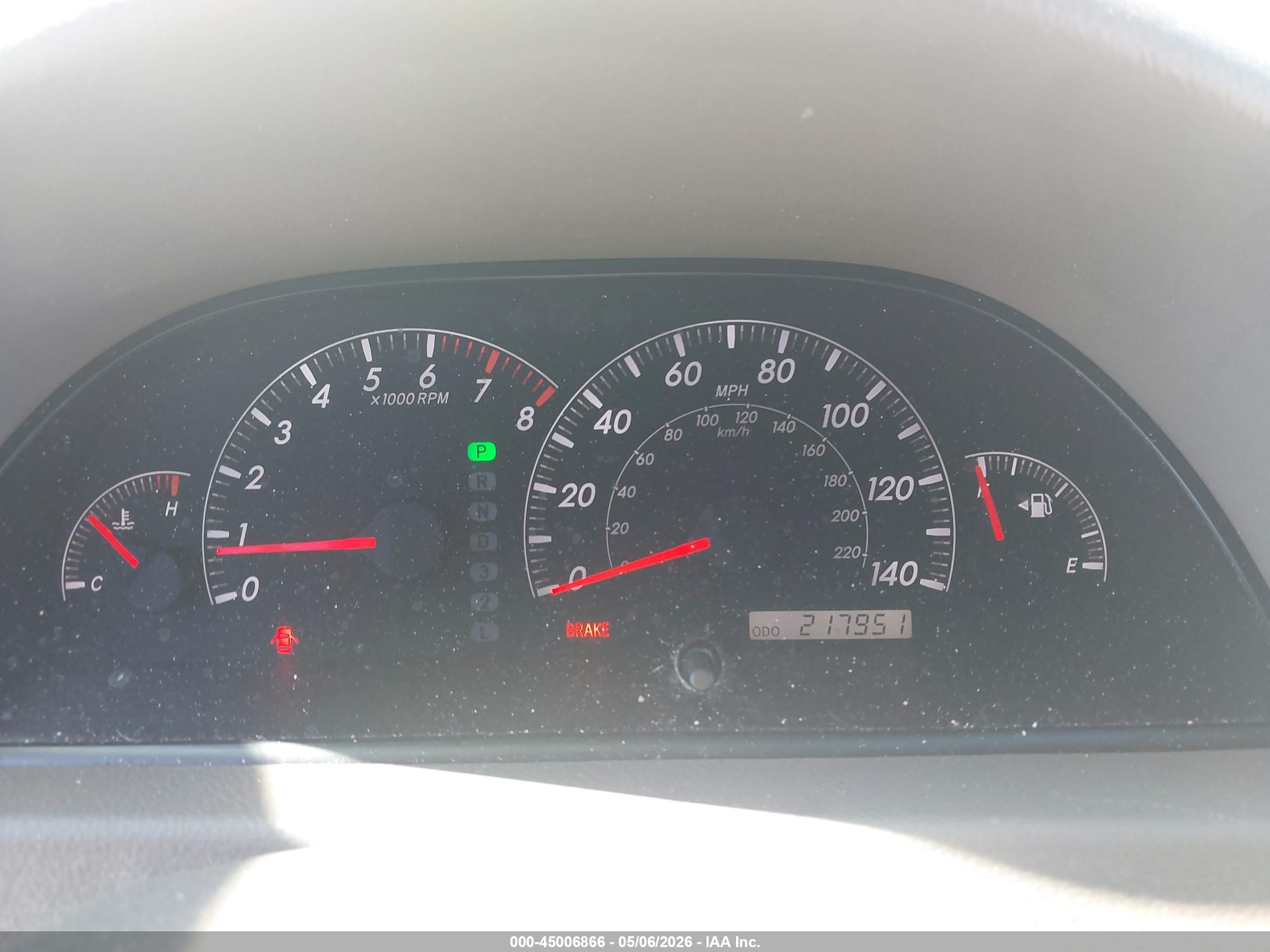 TOYOTA CAMRY image 7