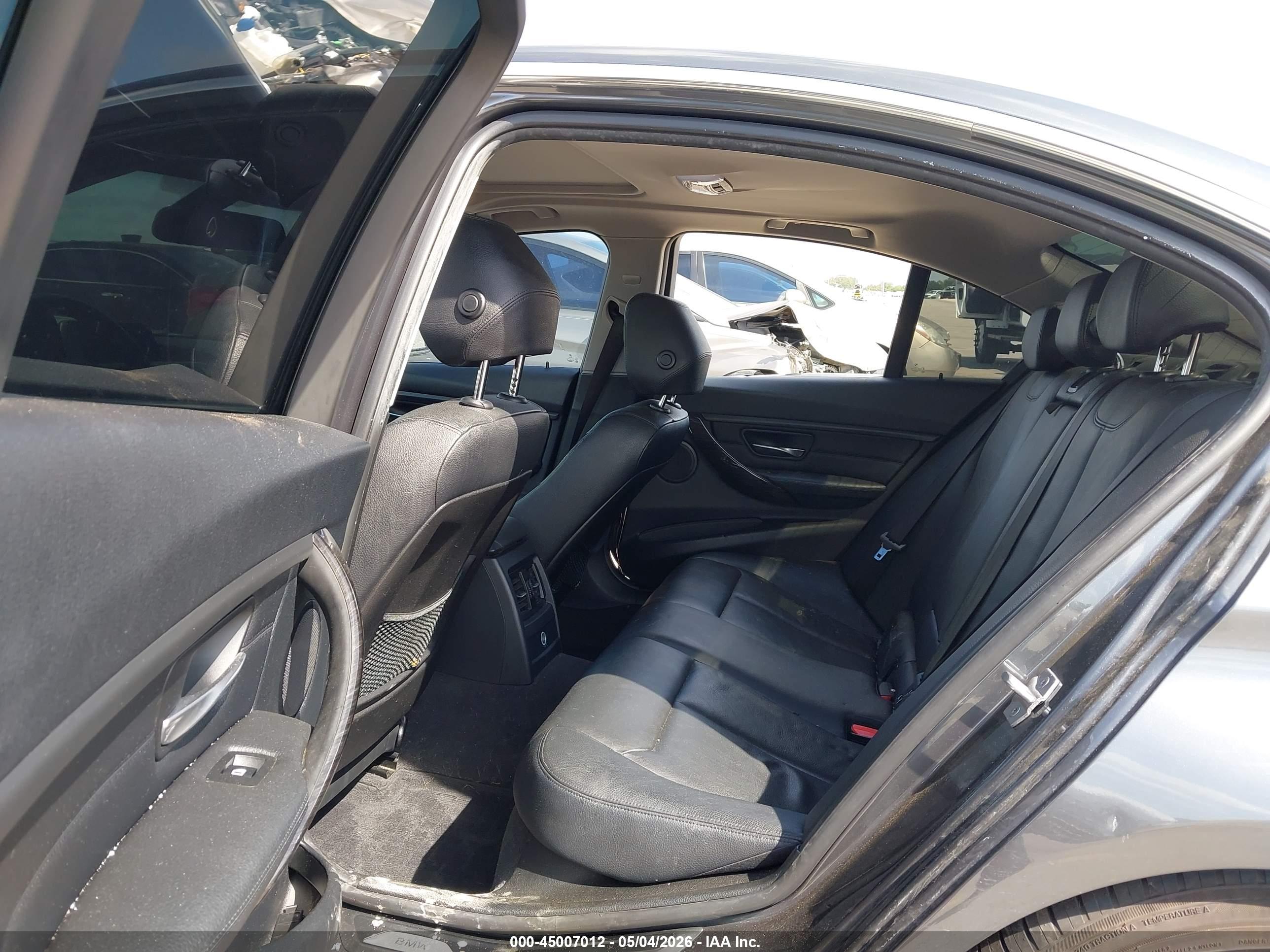 BMW 328I image 8