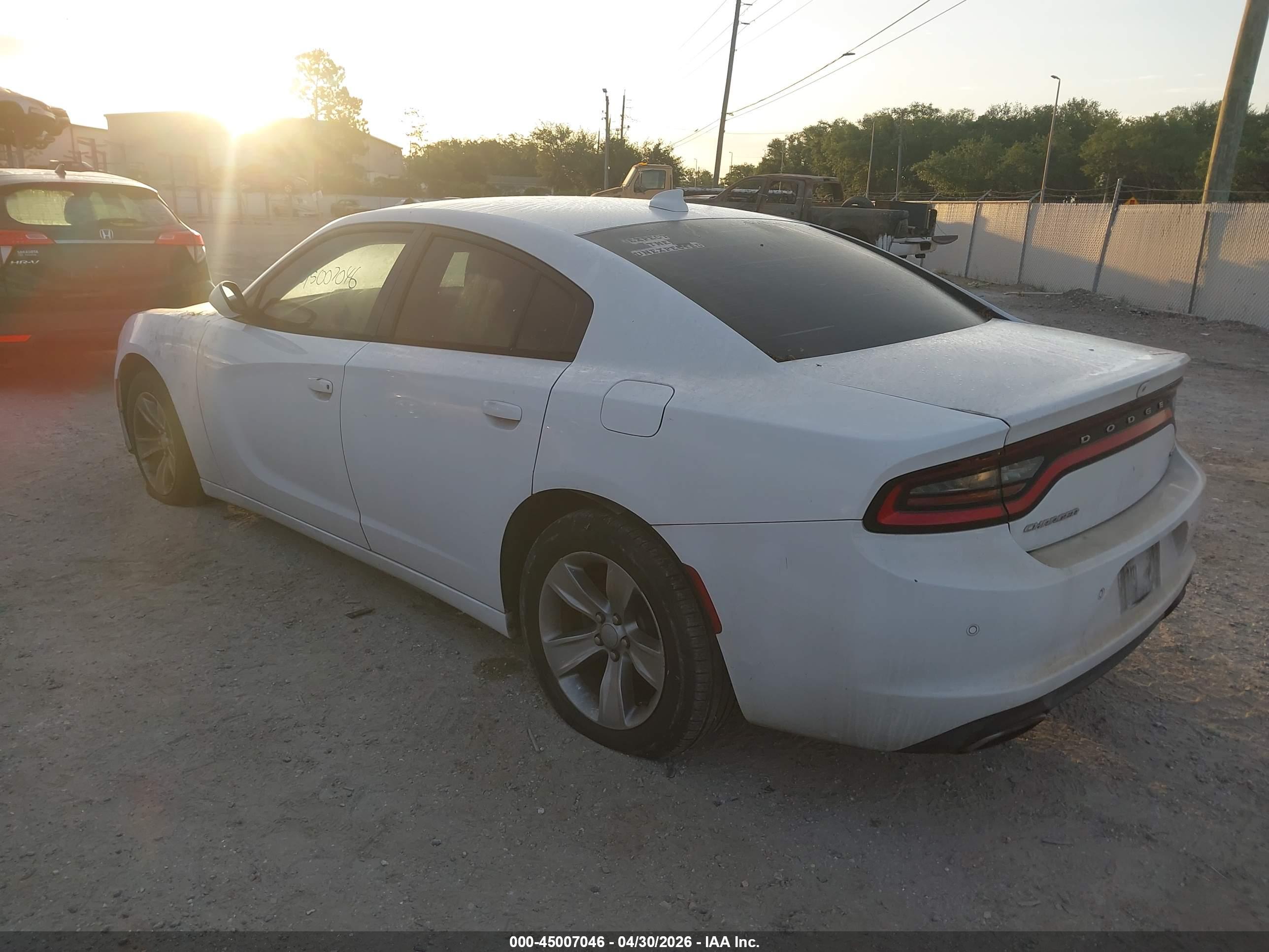 DODGE CHARGER image 3