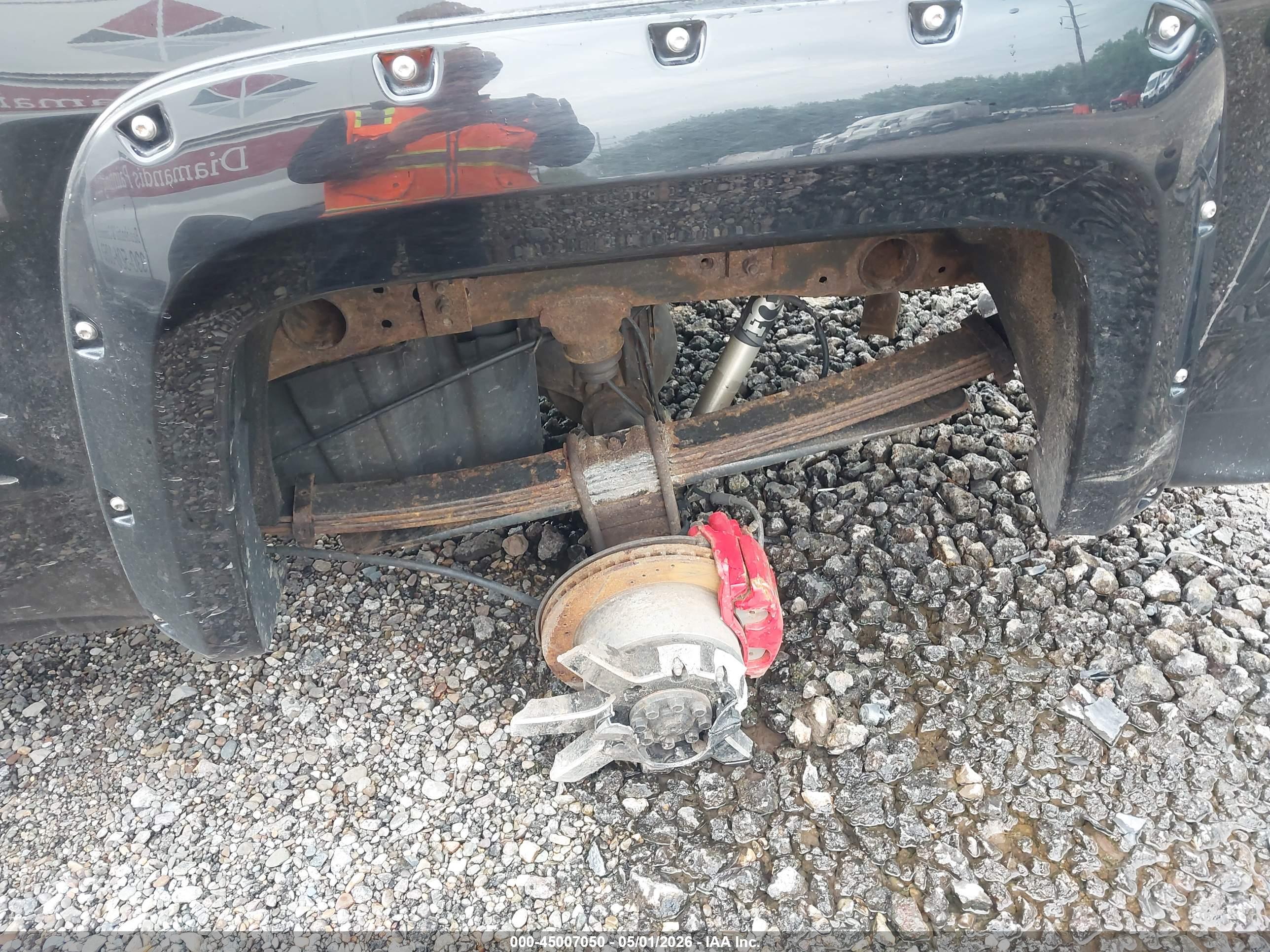 GMC SIERRA image 6