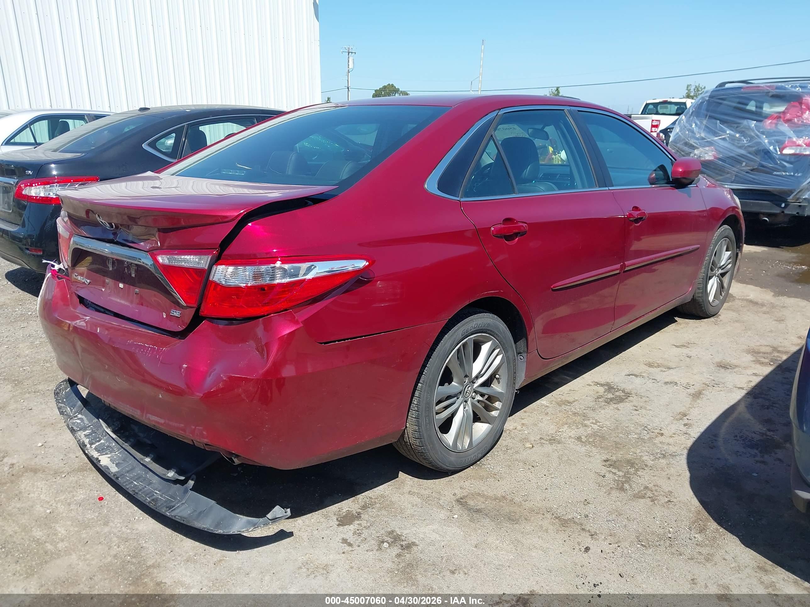 TOYOTA CAMRY image 4