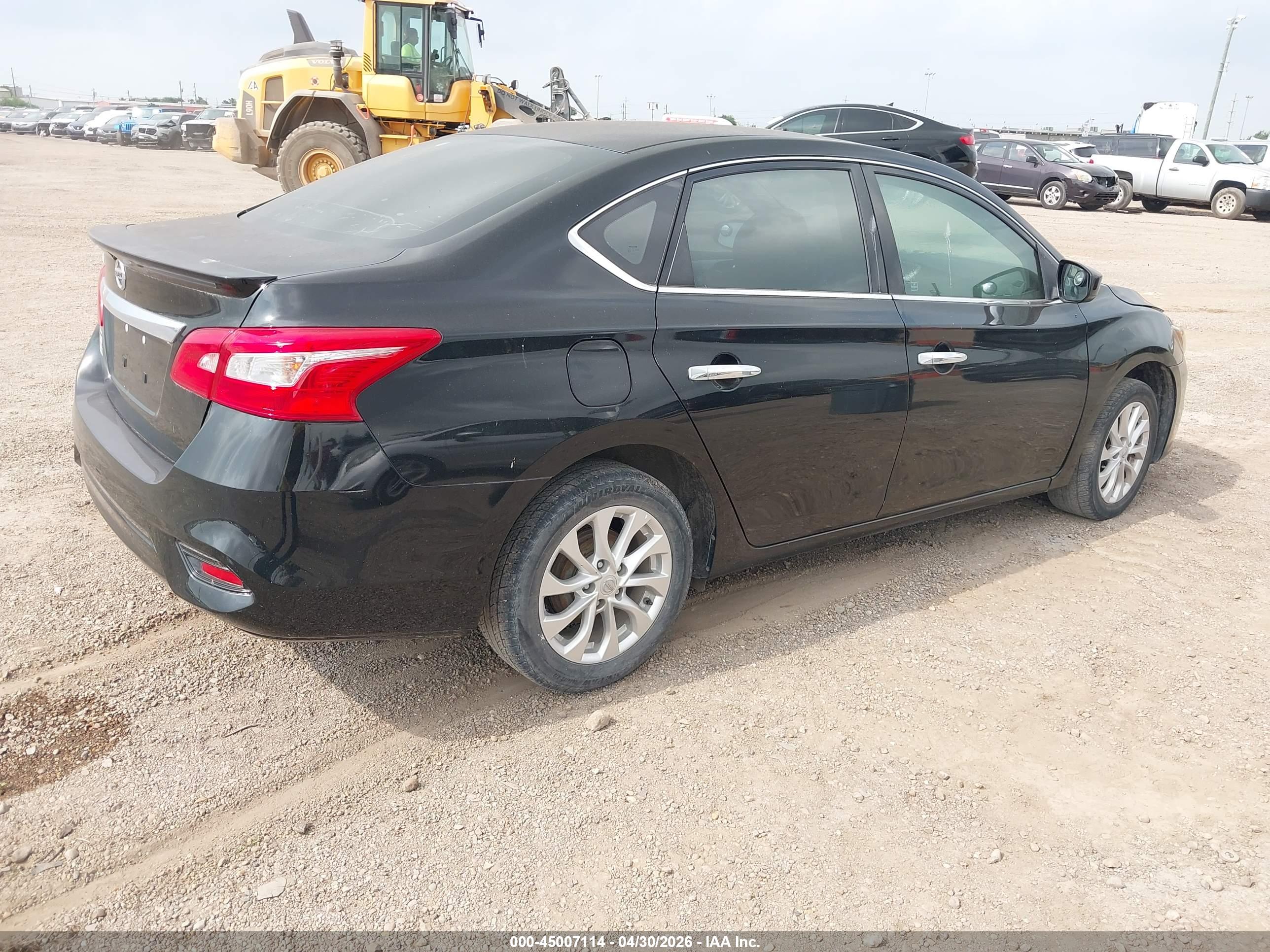 NISSAN SENTRA image 4