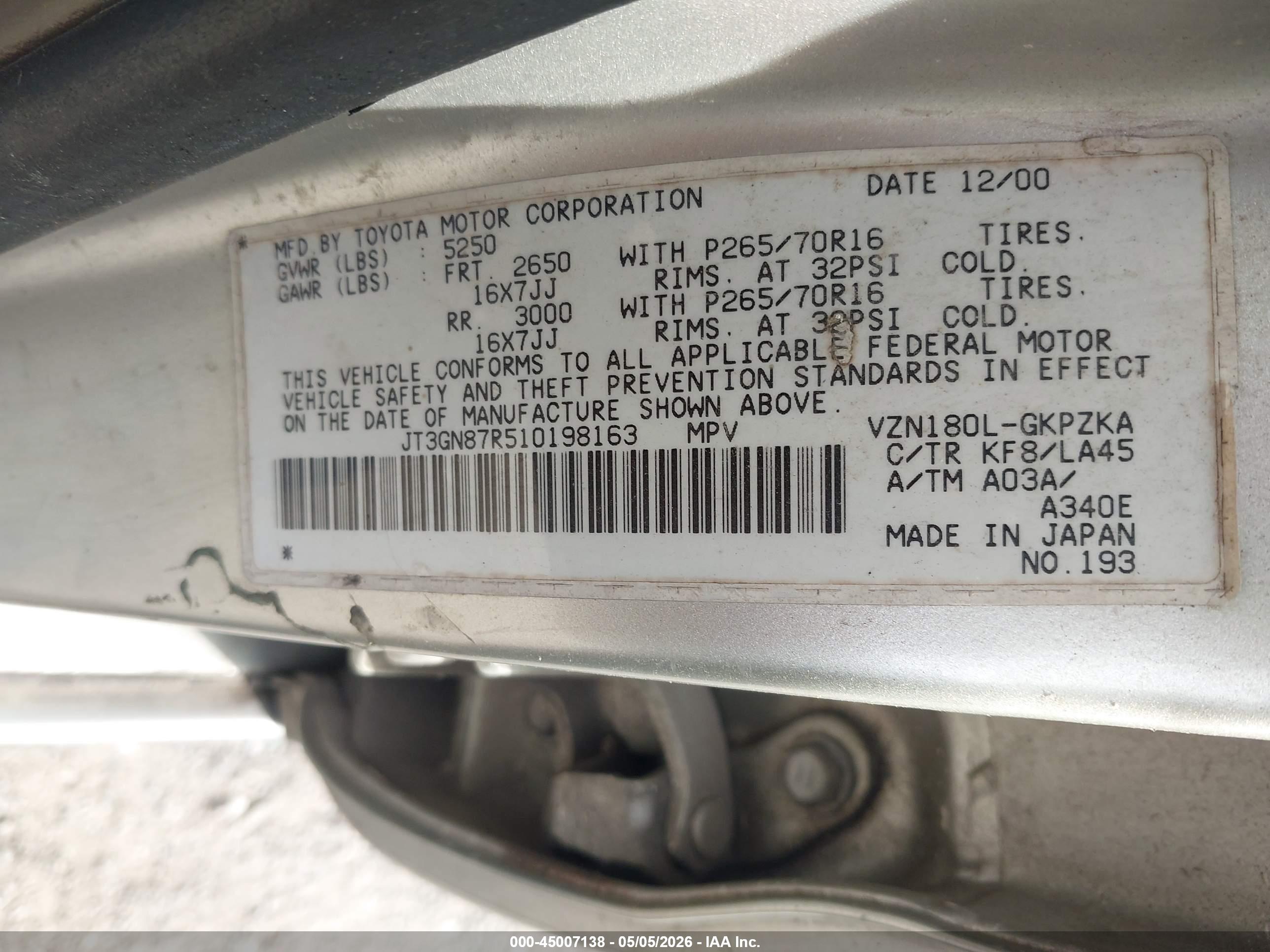 TOYOTA 4RUNNER image 9
