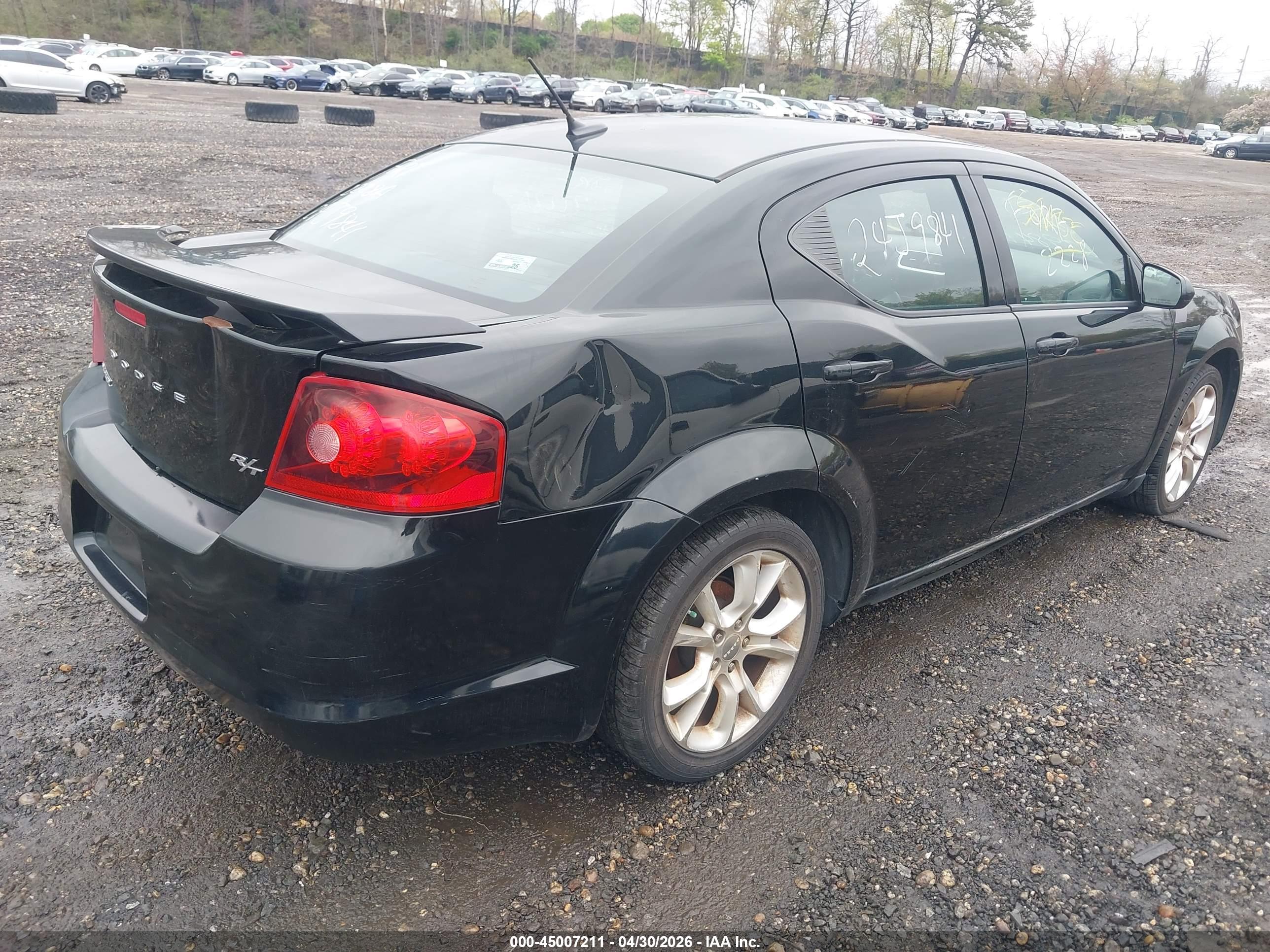 DODGE AVENGER image 4