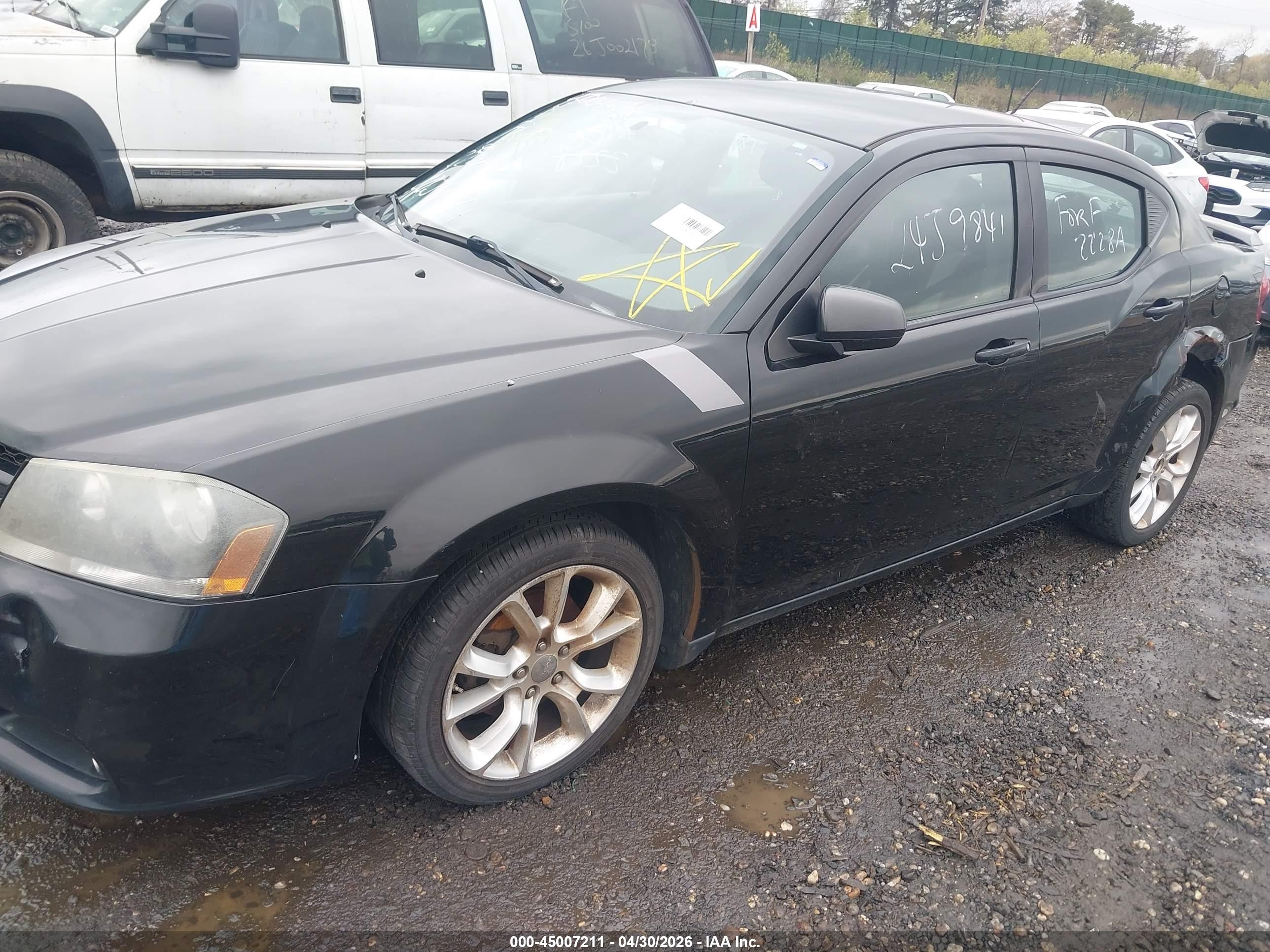 DODGE AVENGER image 6