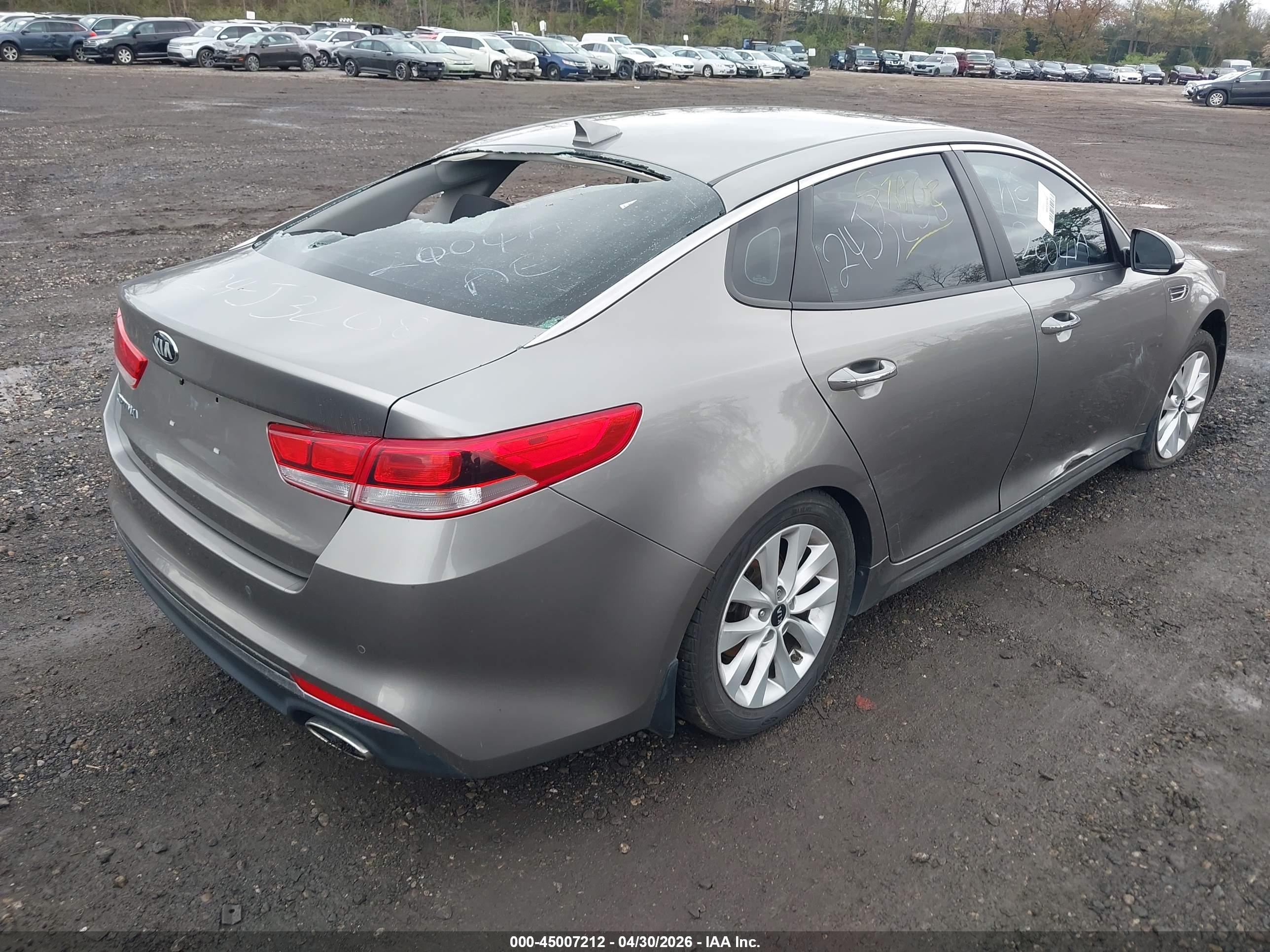 KIA OPTIMA image 4