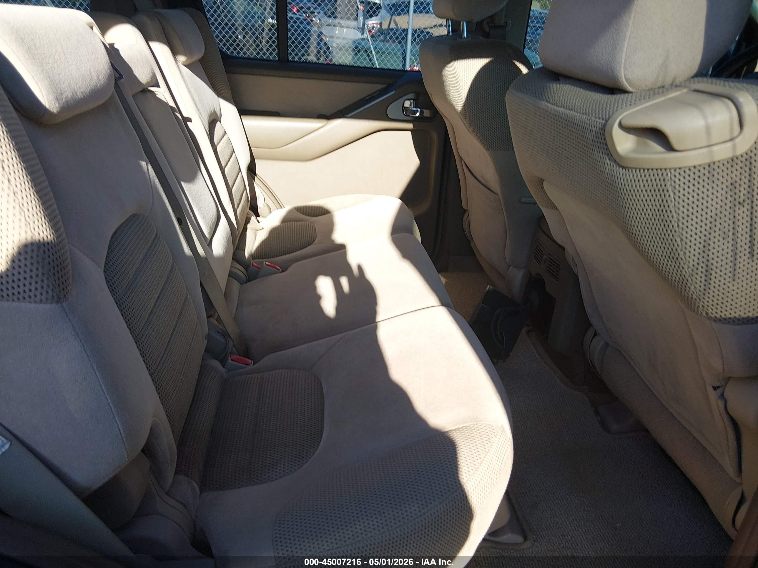 NISSAN PATHFINDER image 8