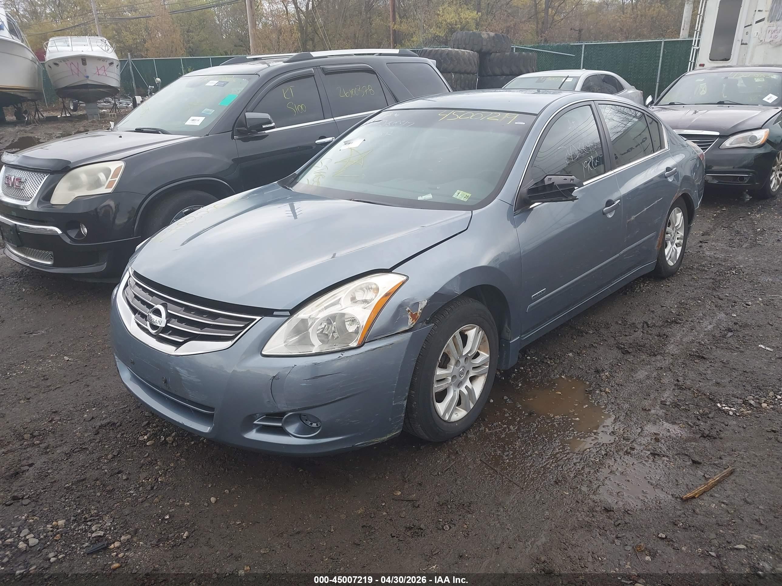 NISSAN ALTIMA image 2