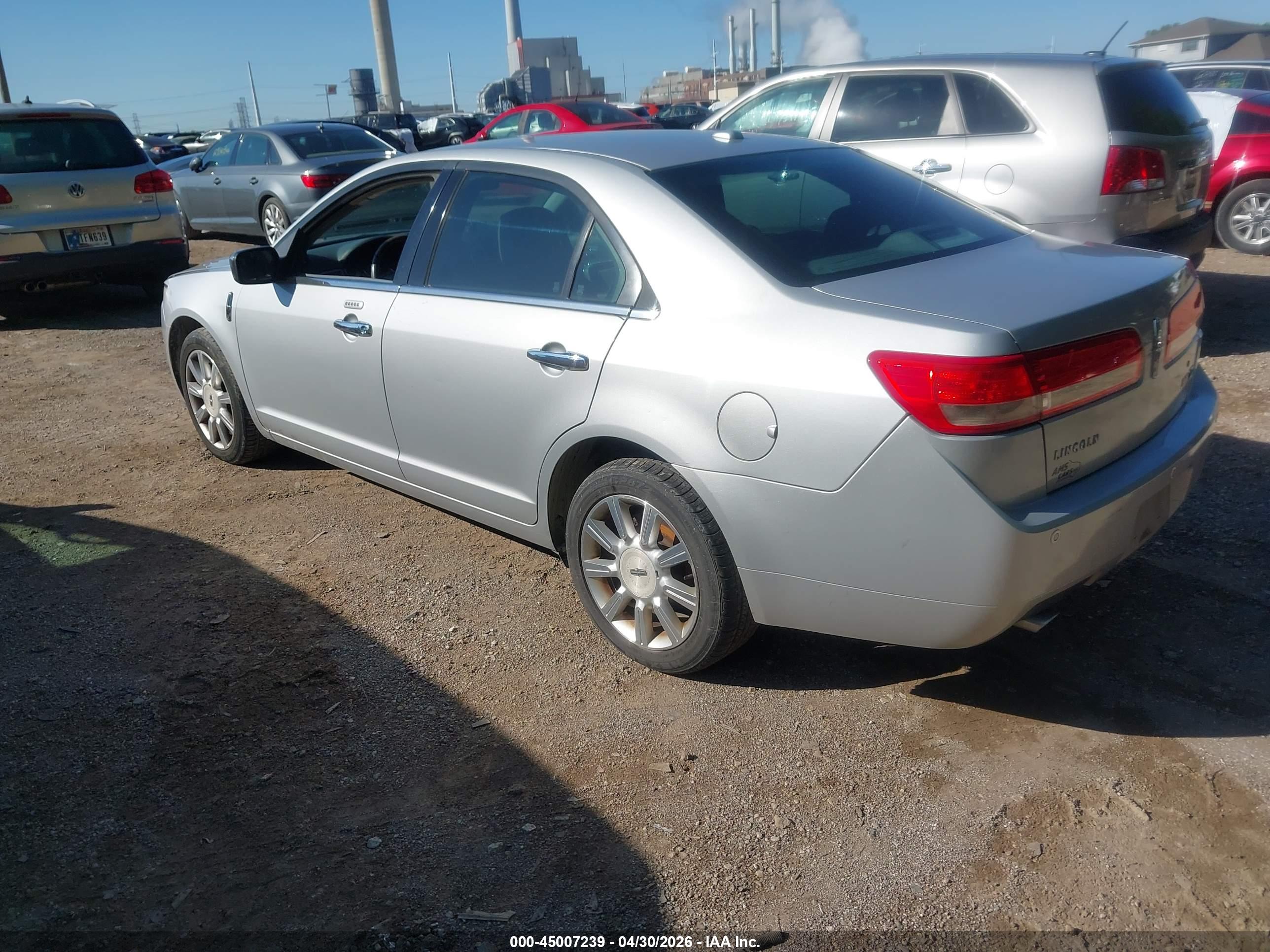 LINCOLN MKZ image 3