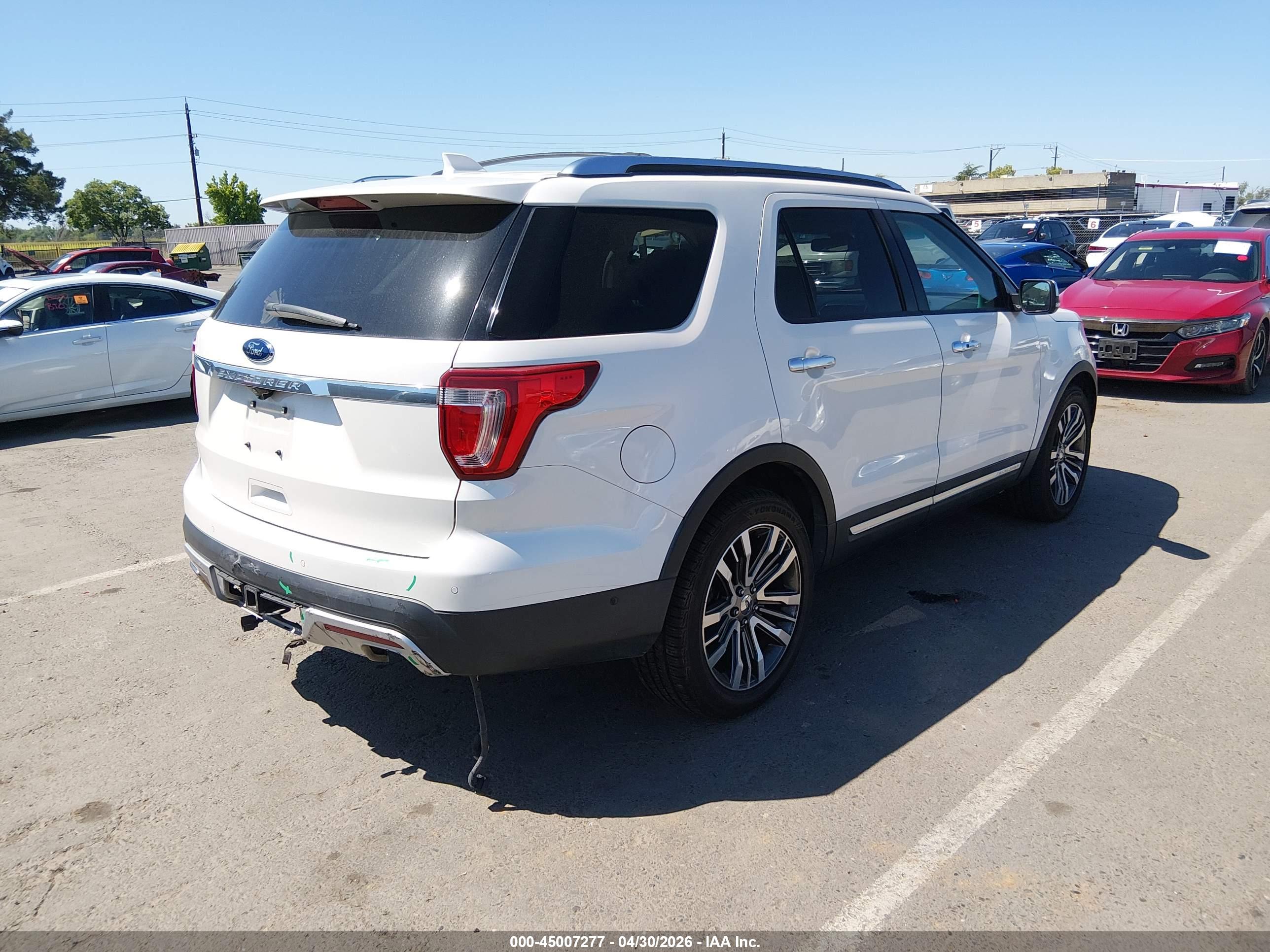 FORD EXPLORER image 4