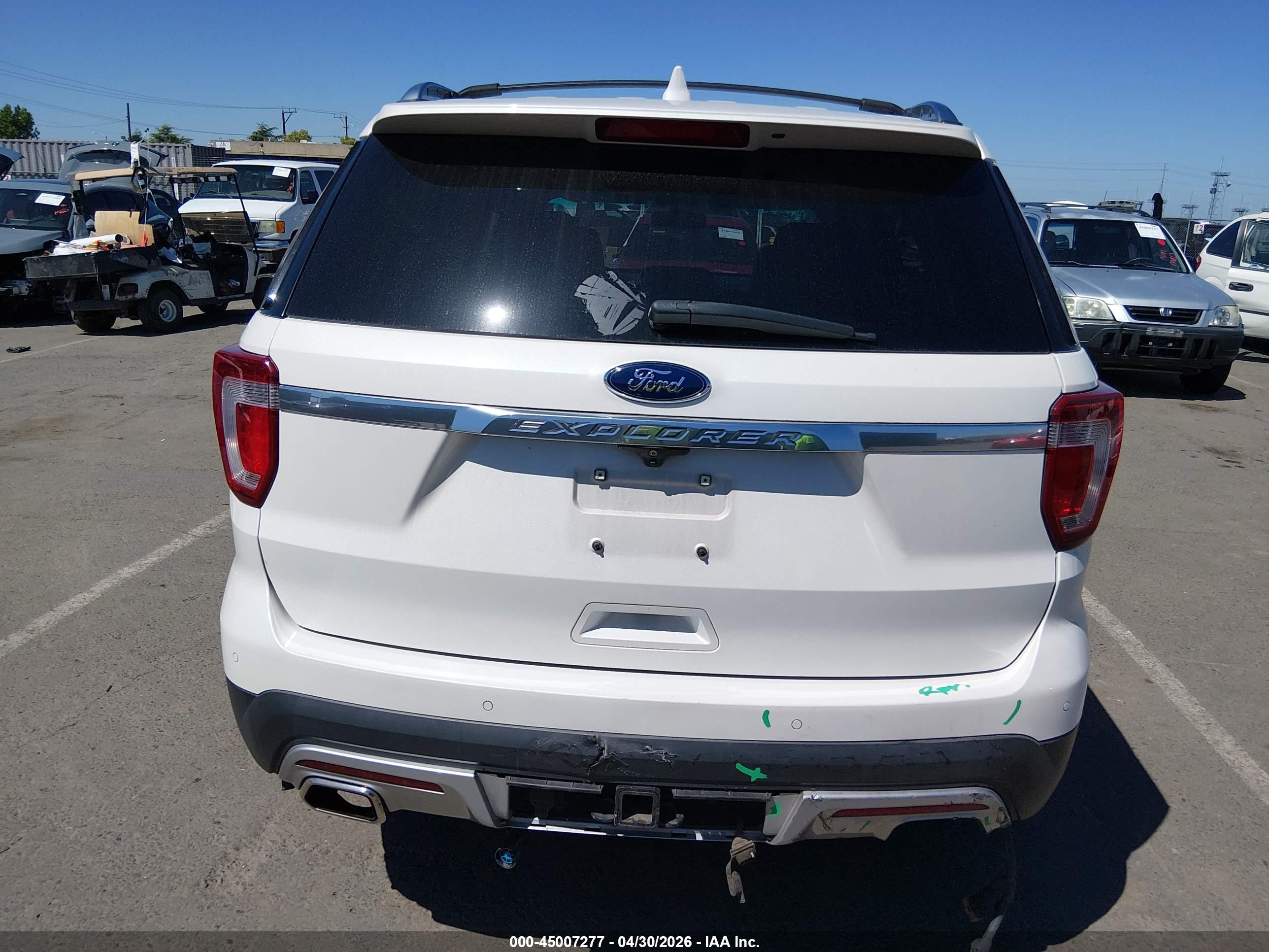 FORD EXPLORER image 6