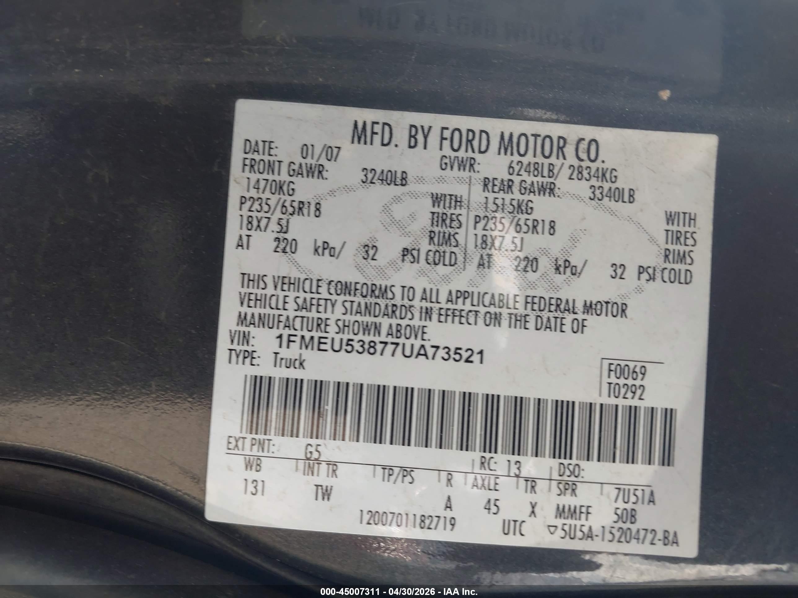 FORD EXPLORER image 9