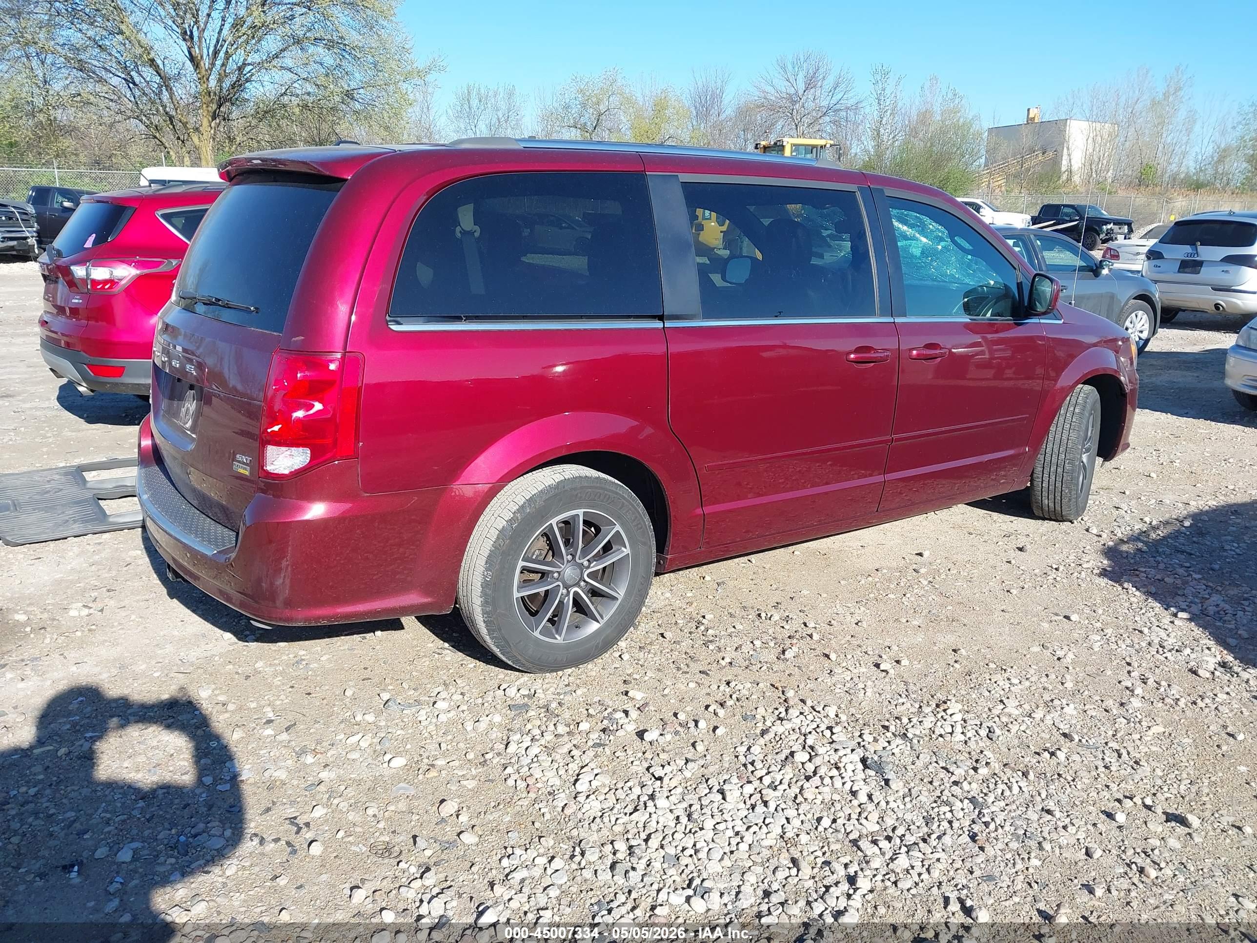 DODGE GRAND image 4