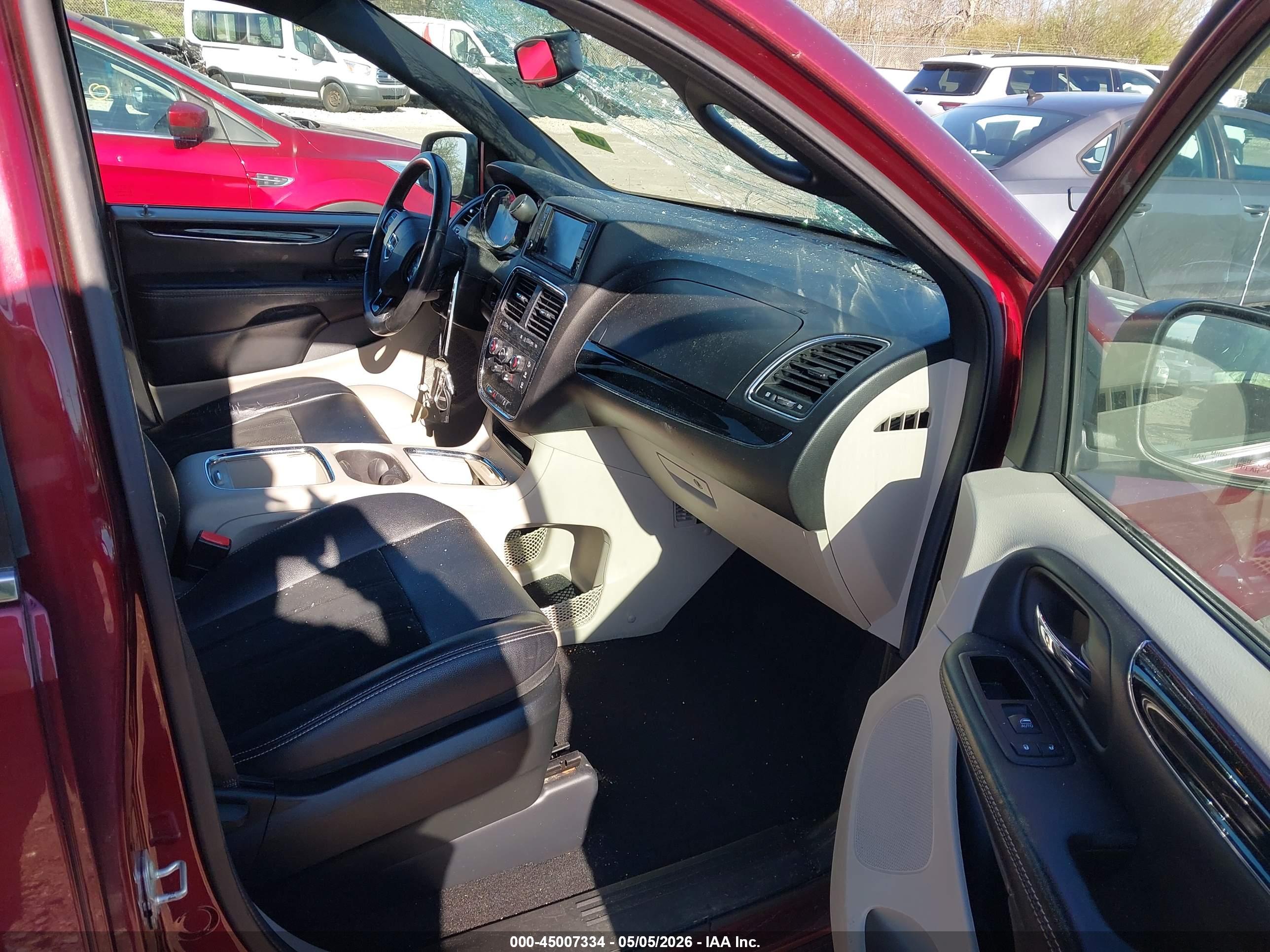 DODGE GRAND image 5
