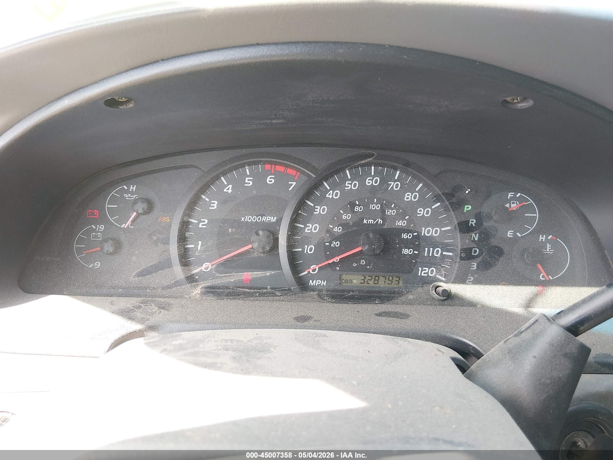 TOYOTA TUNDRA image 7