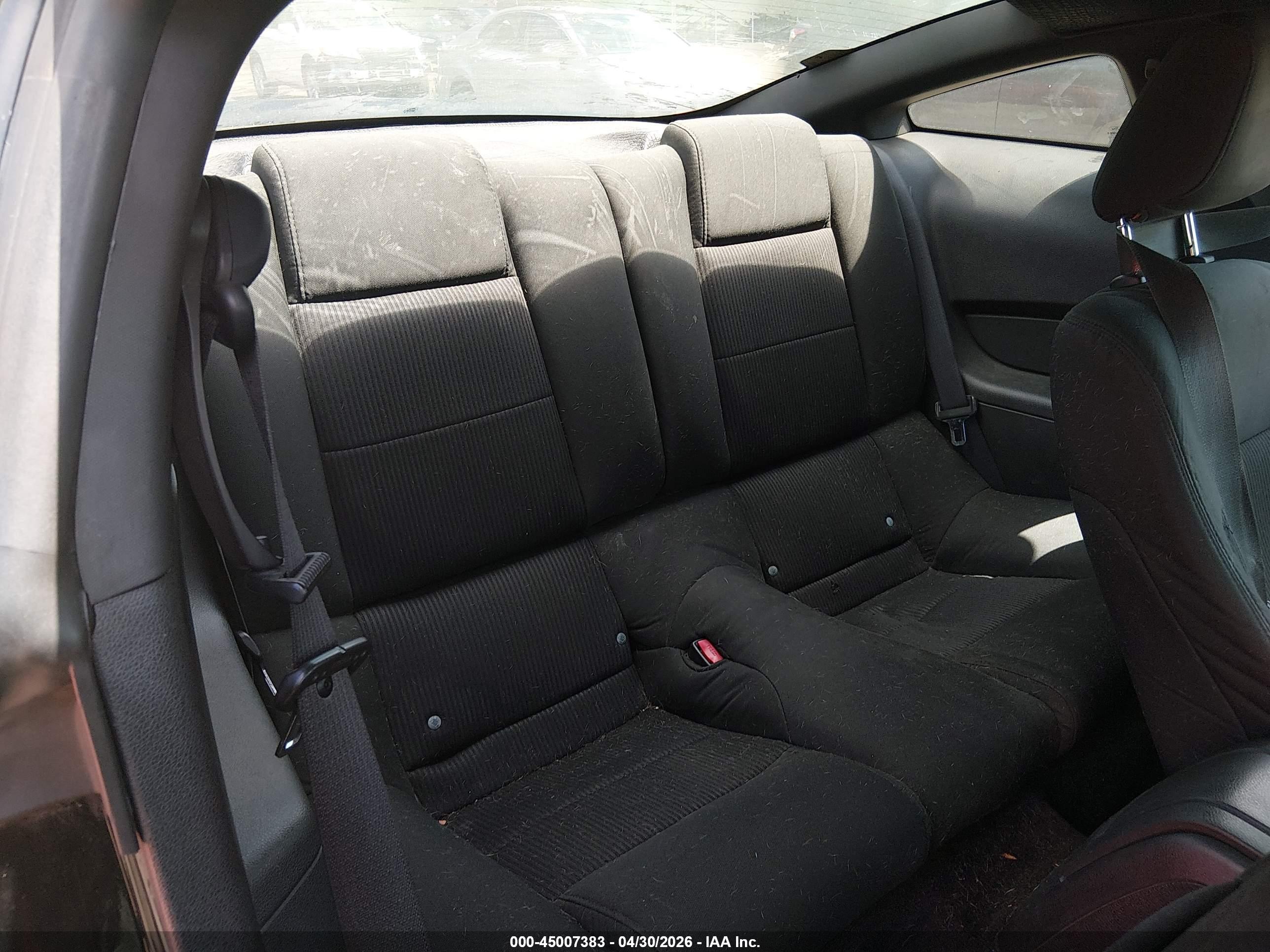 FORD MUSTANG image 8