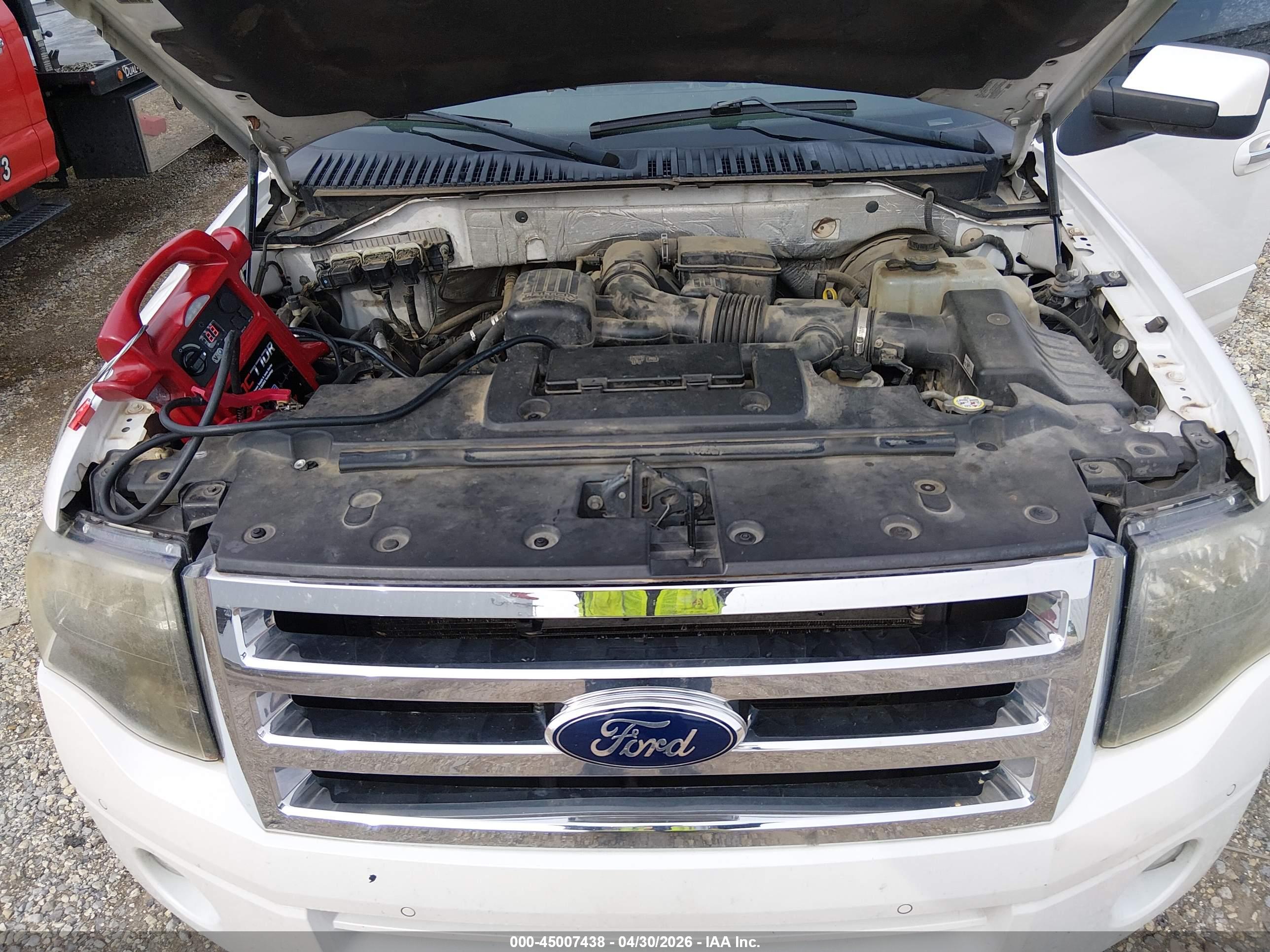 FORD EXPEDITION image 10