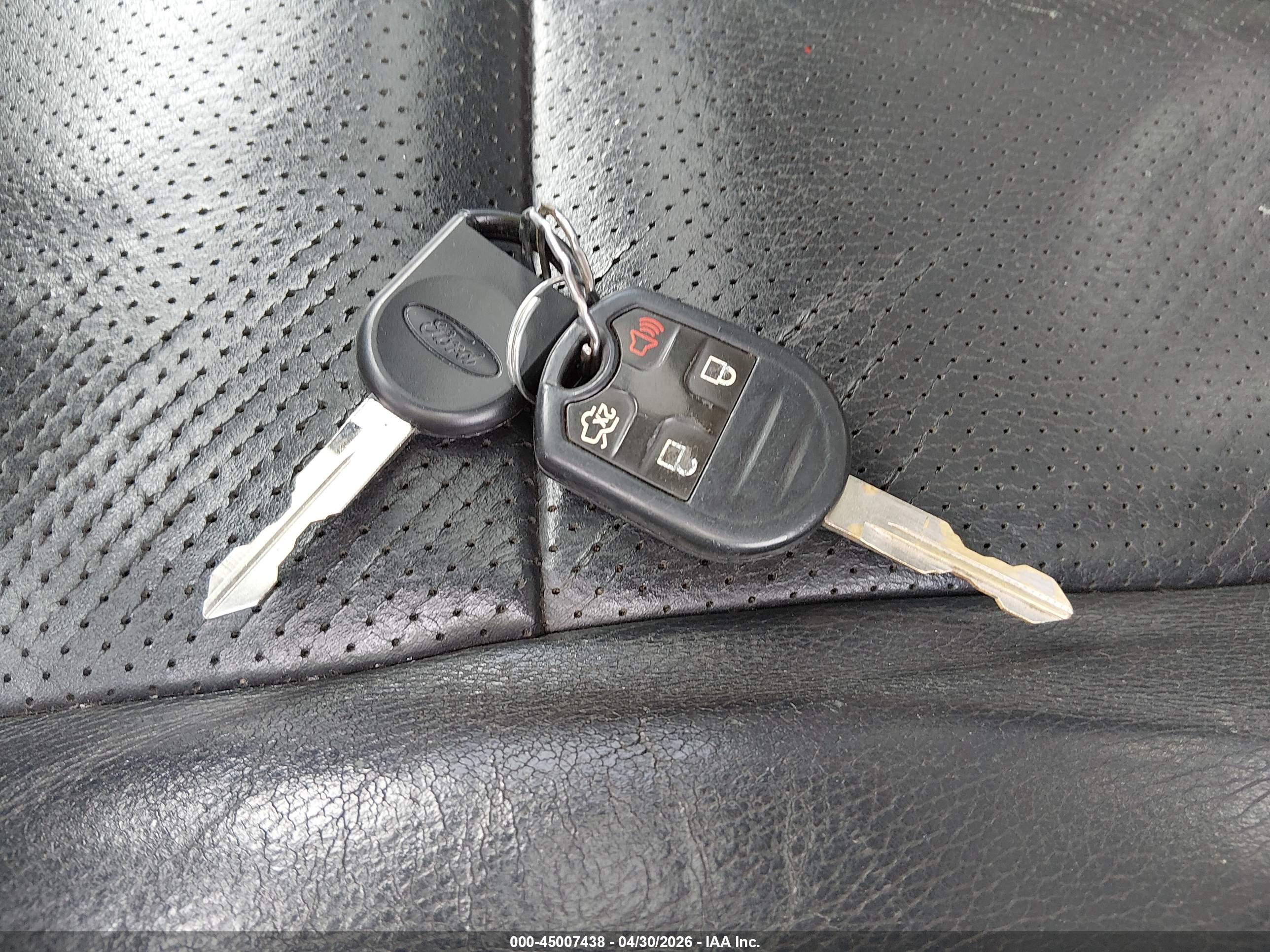FORD EXPEDITION image 11