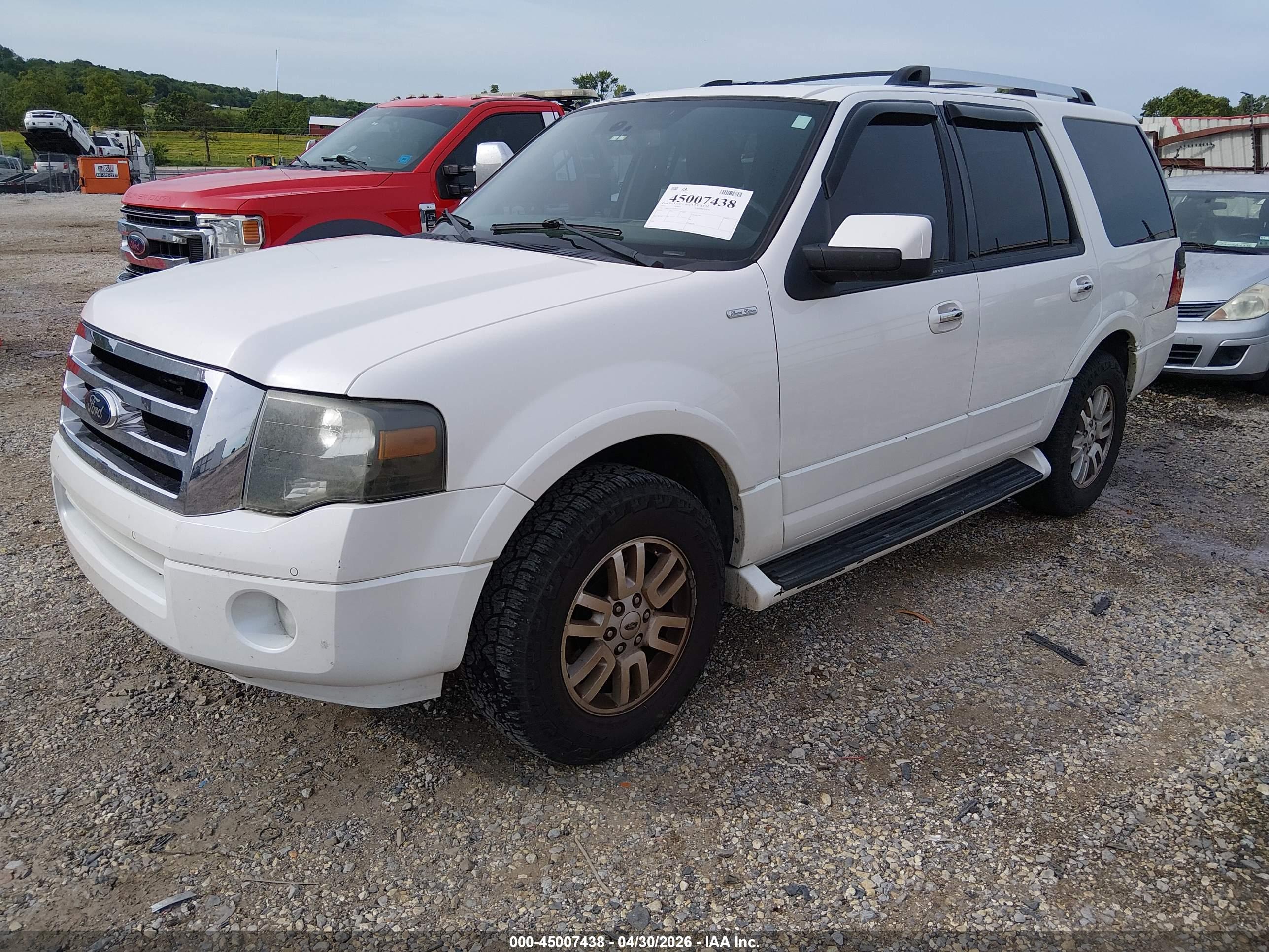FORD EXPEDITION image 2