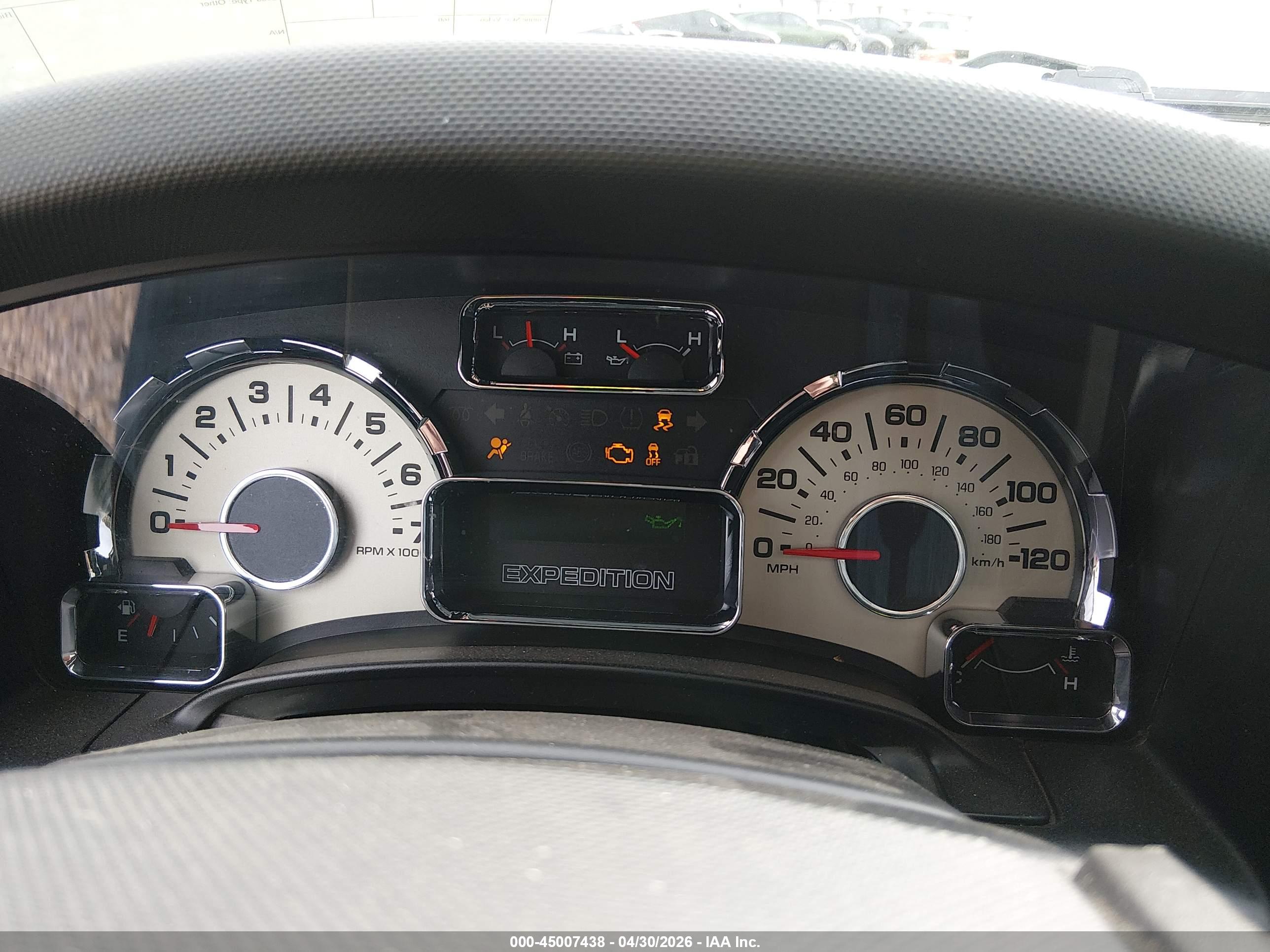 FORD EXPEDITION image 7