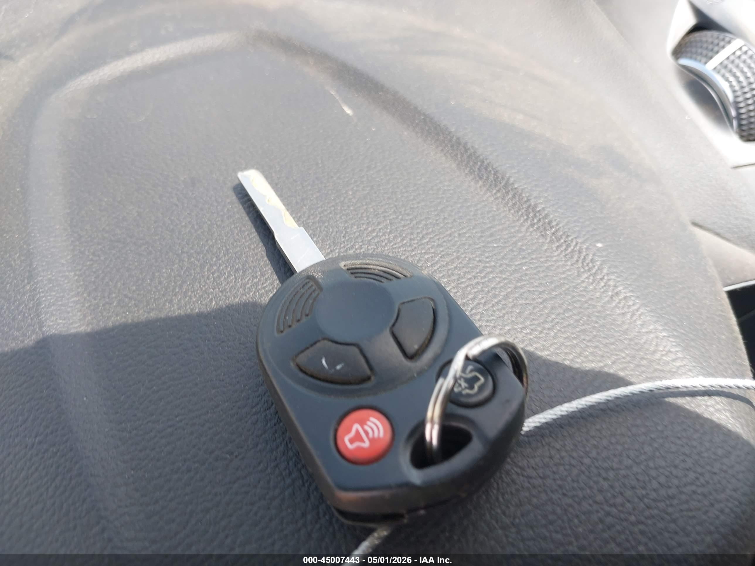 FORD ESCAPE image 11