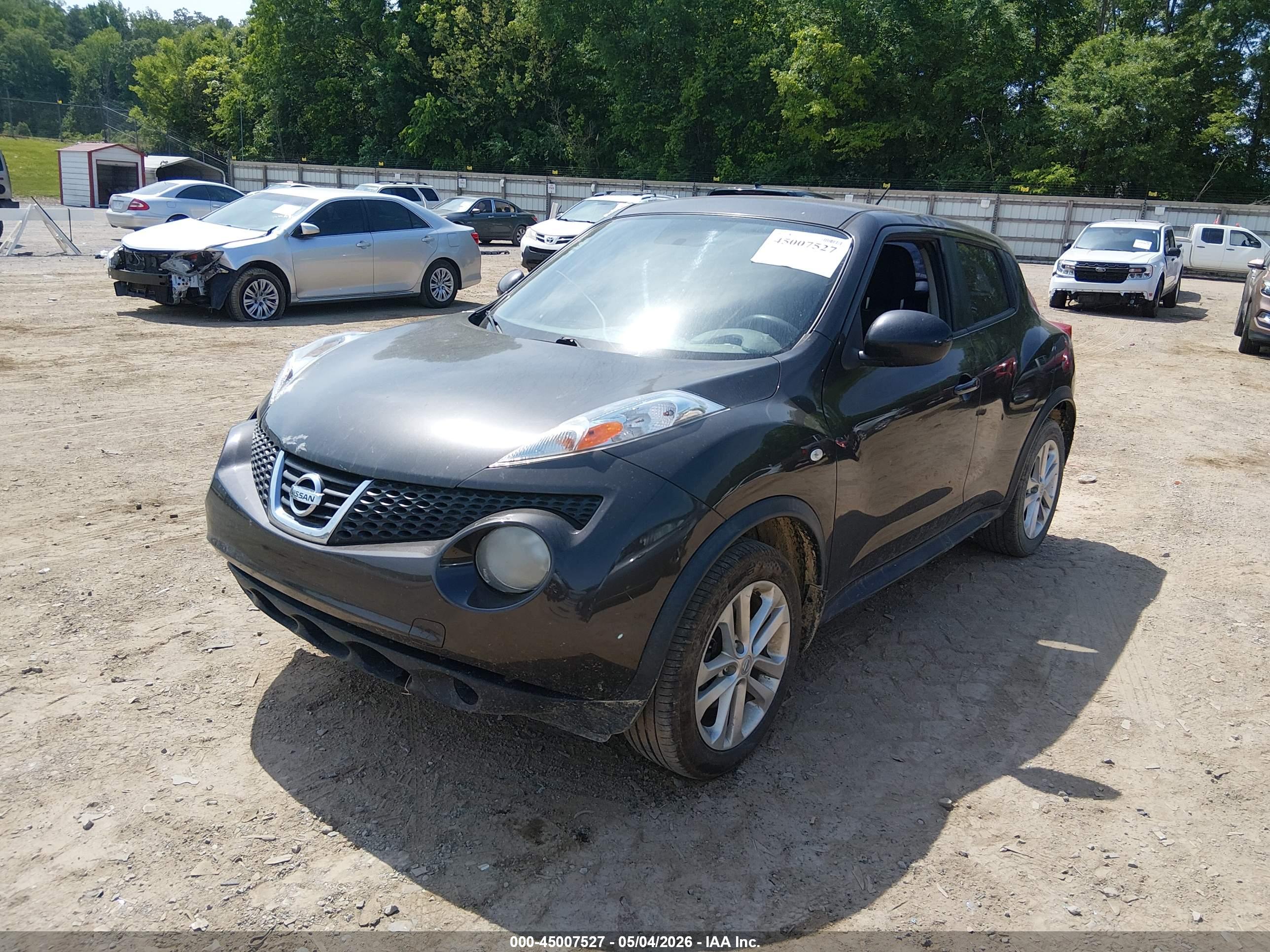 NISSAN JUKE image 2