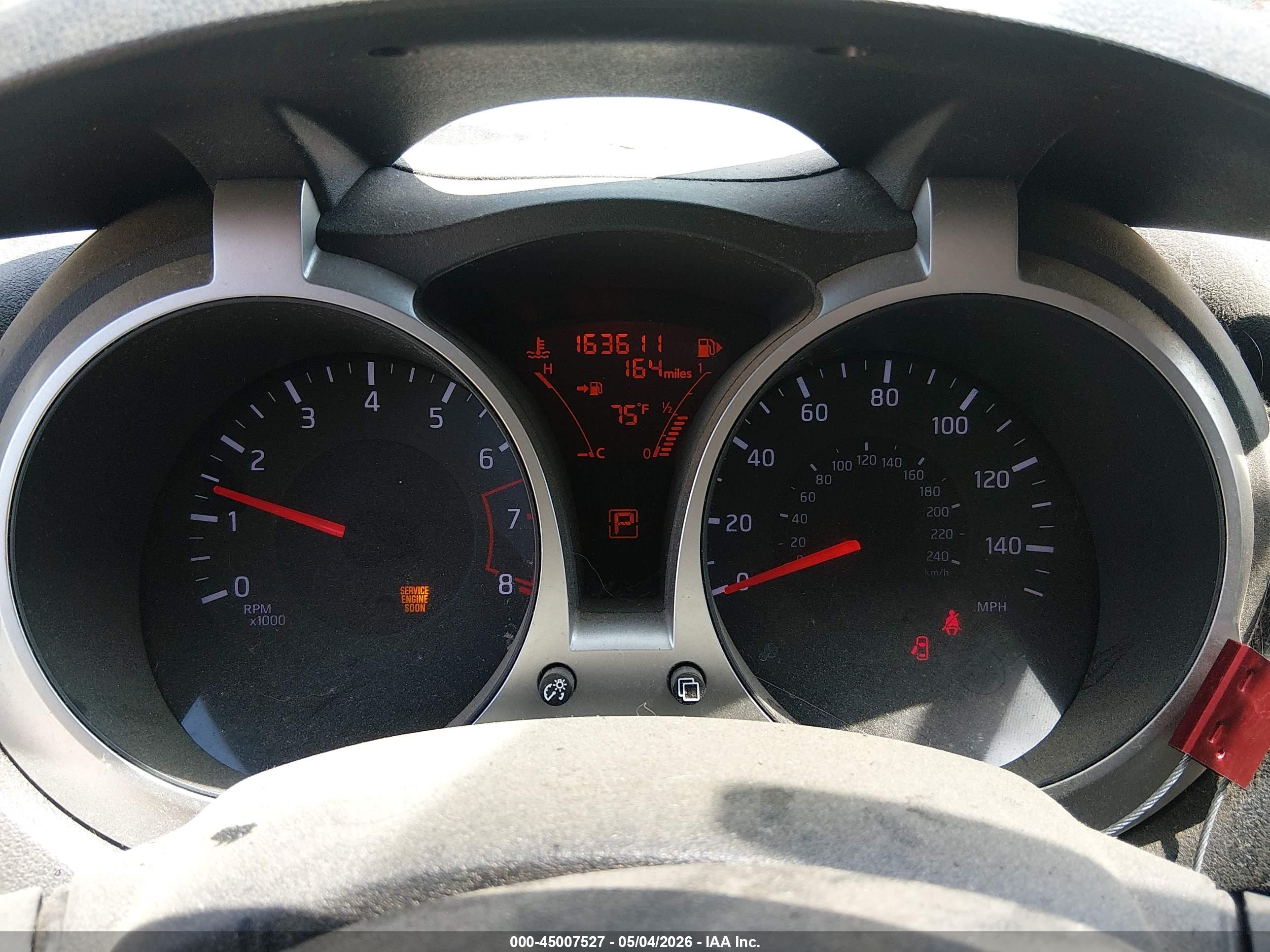 NISSAN JUKE image 7