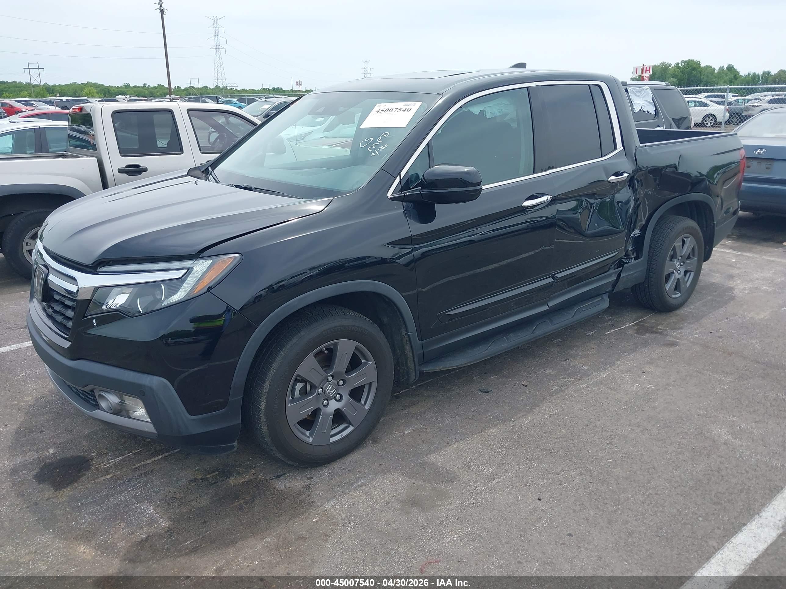HONDA RIDGELINE image 2