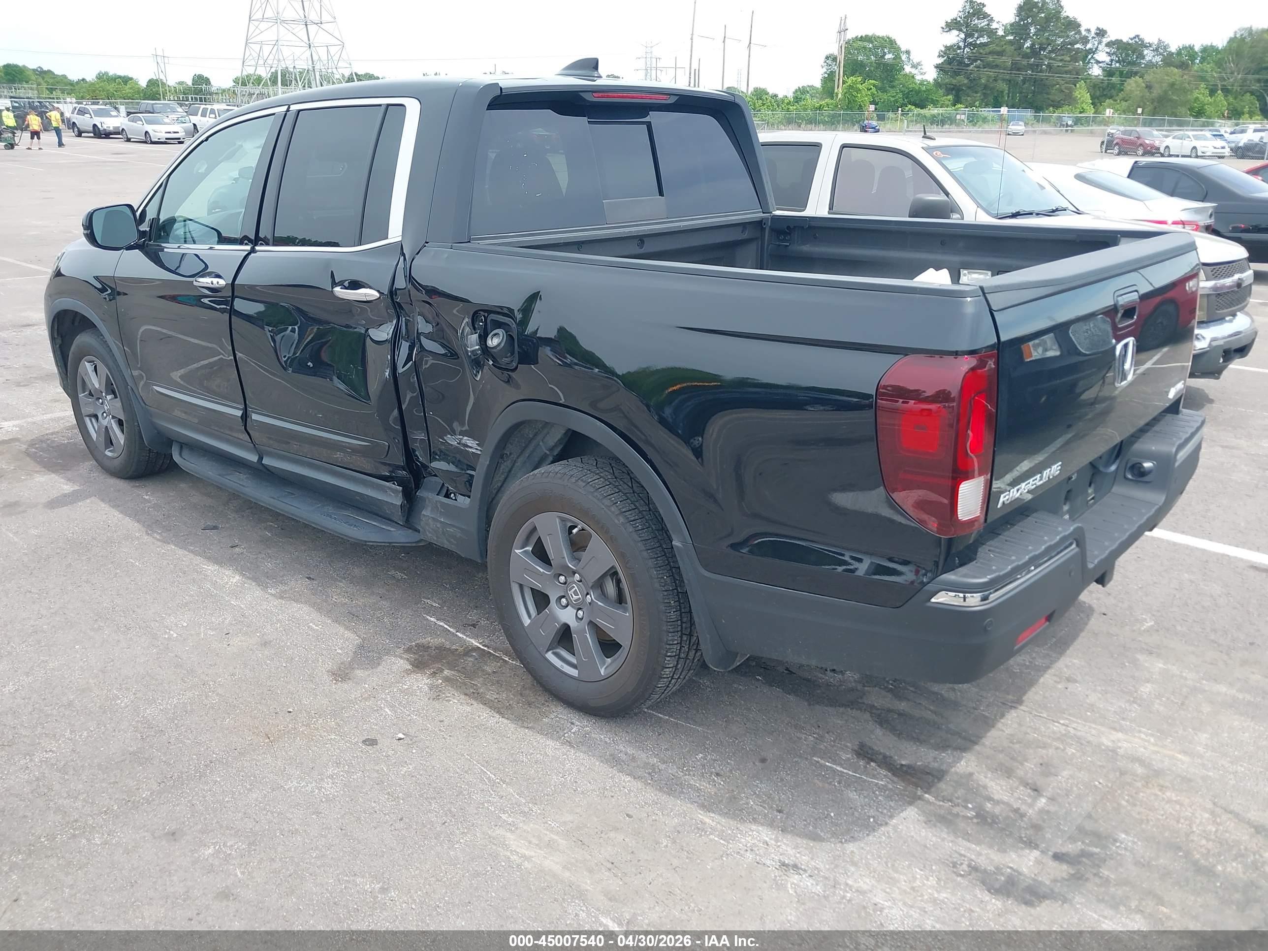 HONDA RIDGELINE image 3