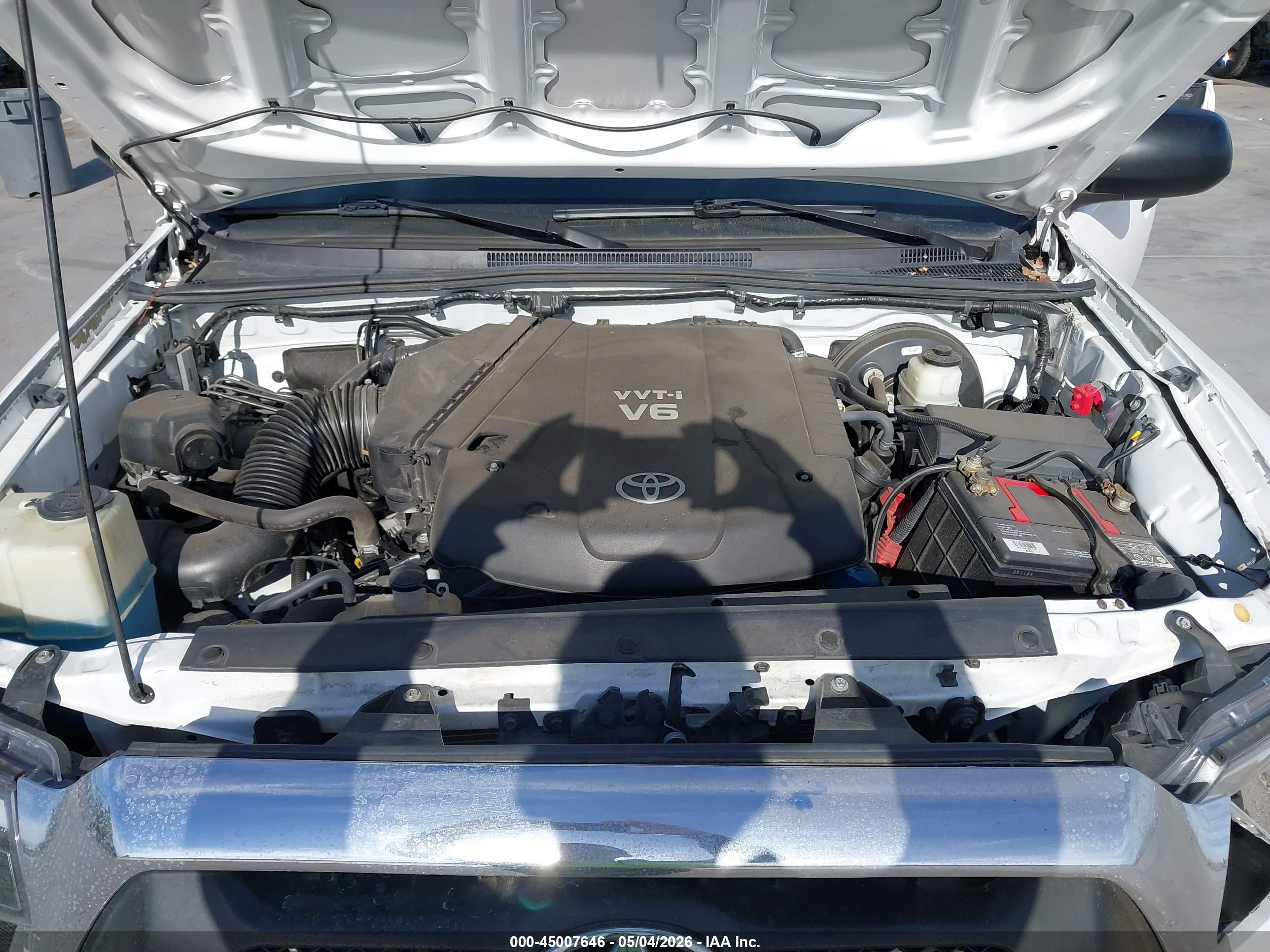 TOYOTA TACOMA image 10
