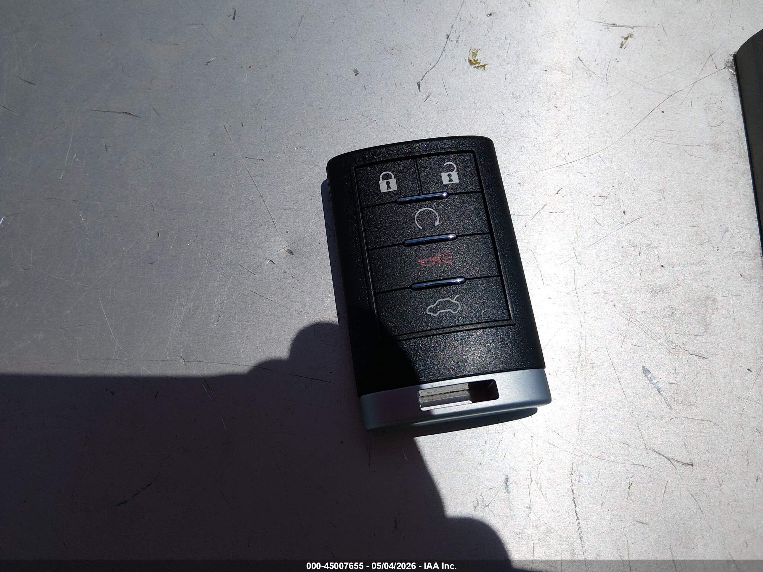 CADILLAC CTS image 11