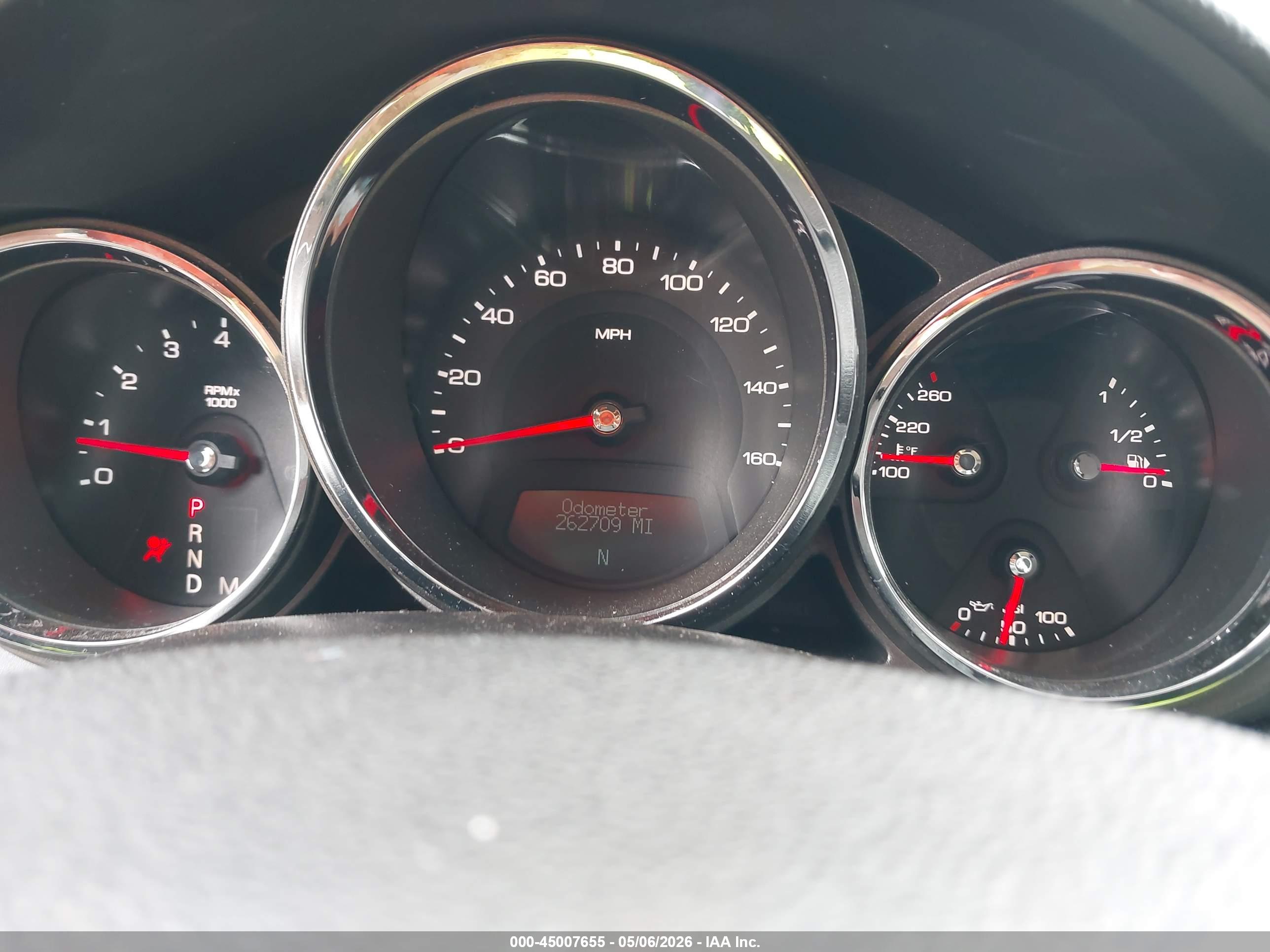 CADILLAC CTS image 7