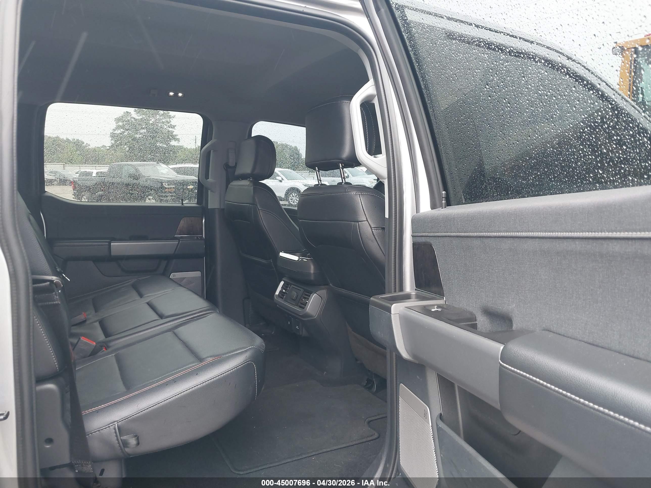 FORD F-150 image 8