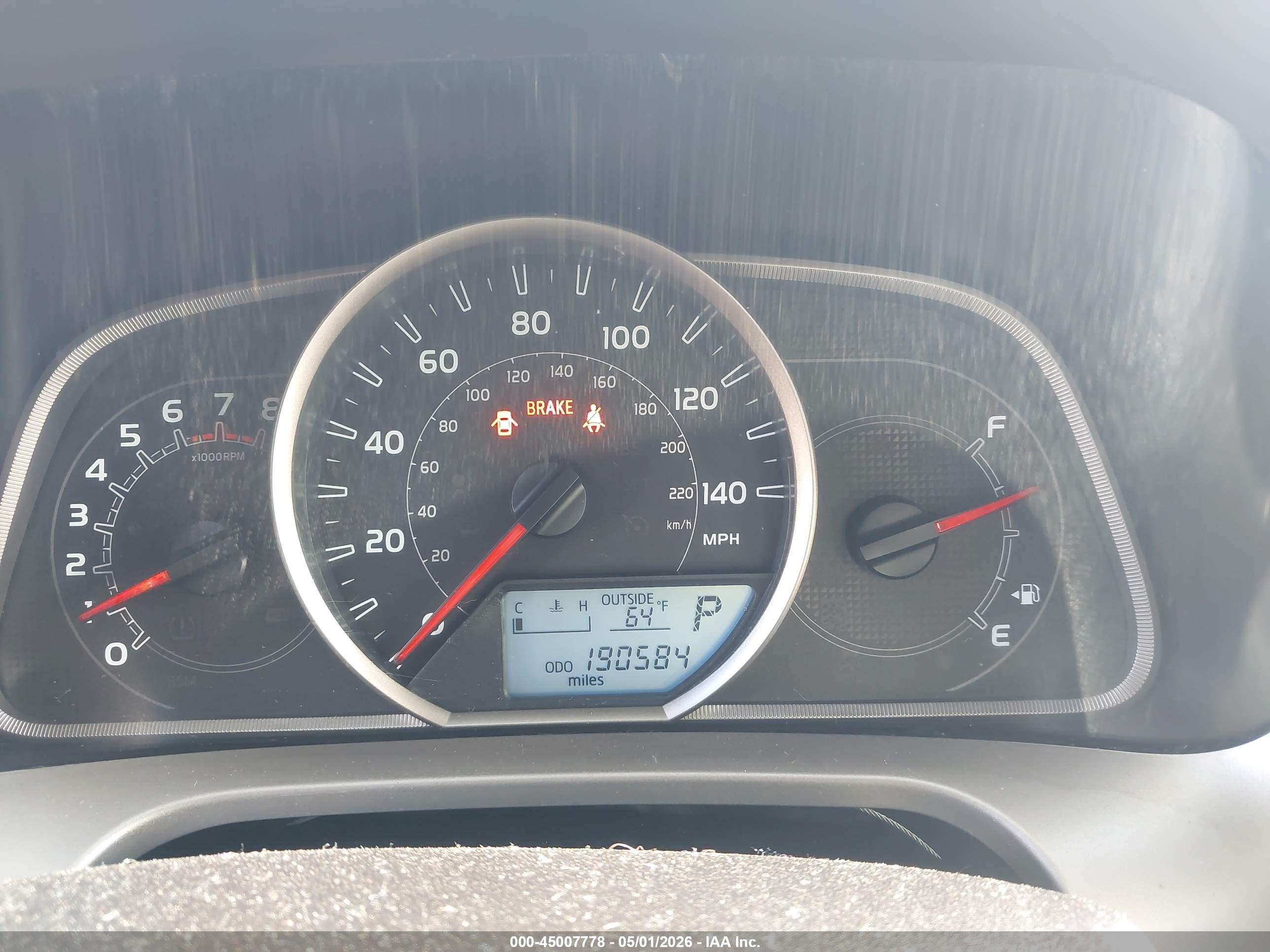 TOYOTA RAV4 image 7