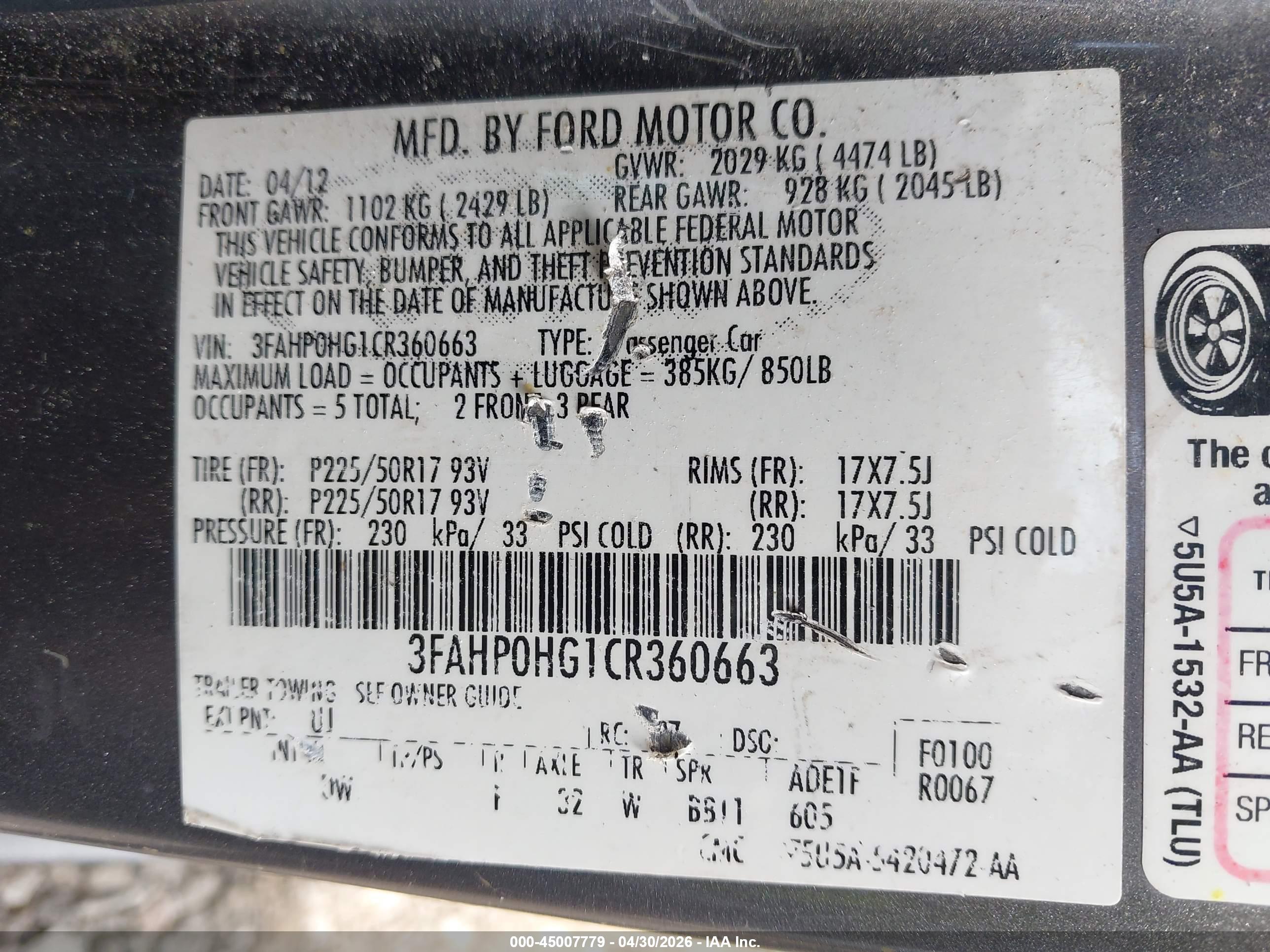 FORD FUSION image 9