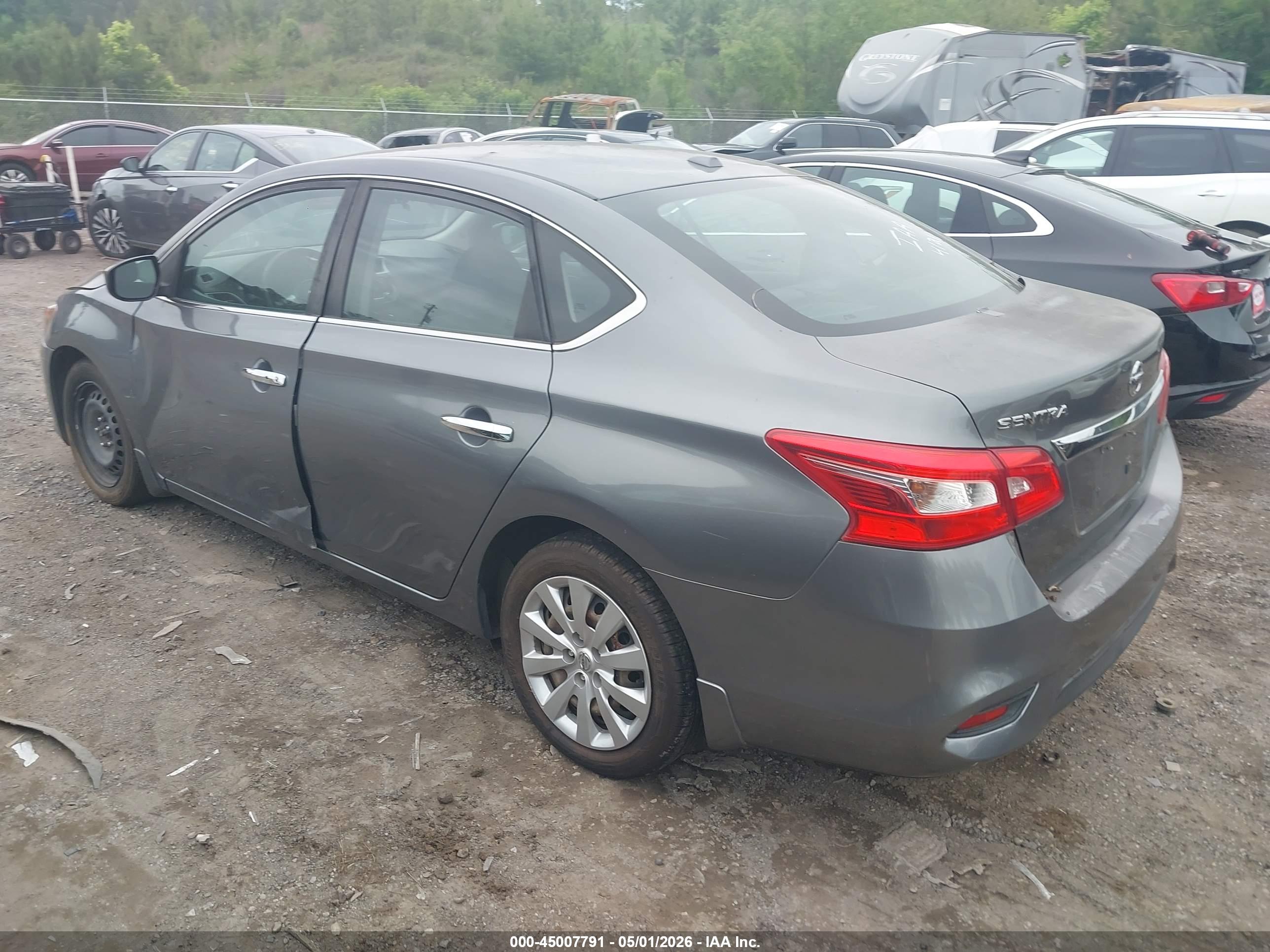 NISSAN SENTRA image 3