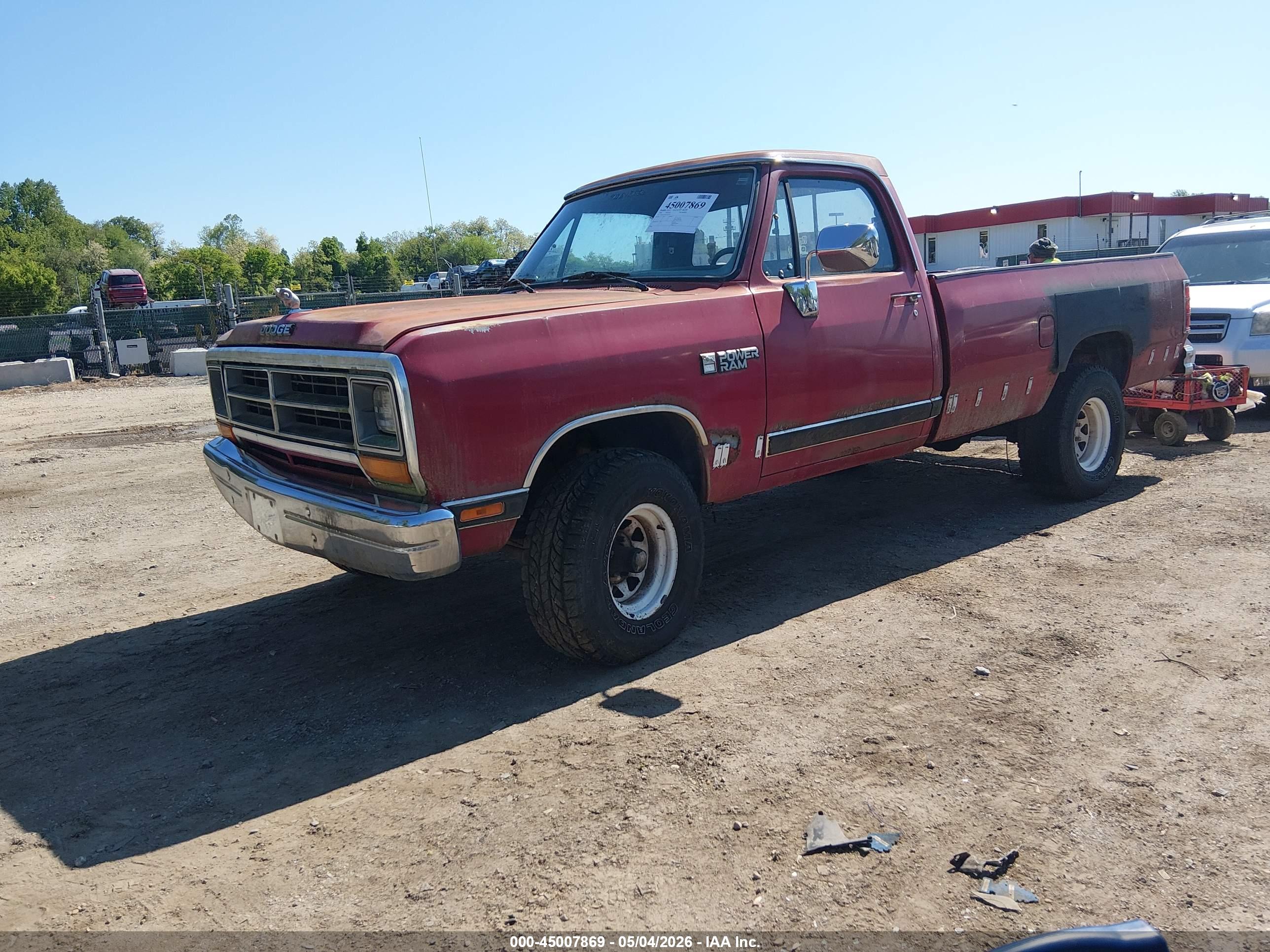 DODGE W-SERIES image 2