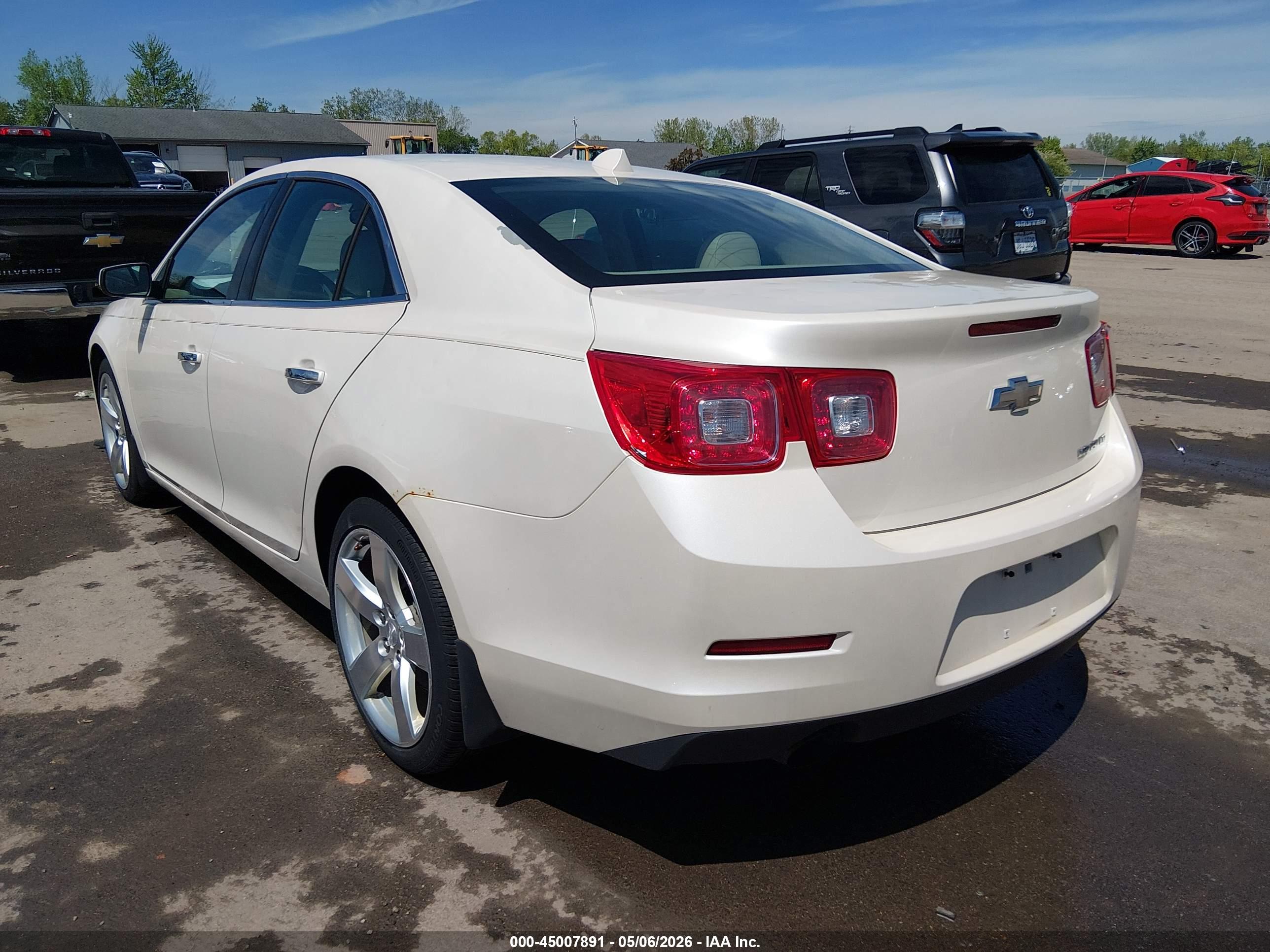 CHEVROLET MALIBU image 3