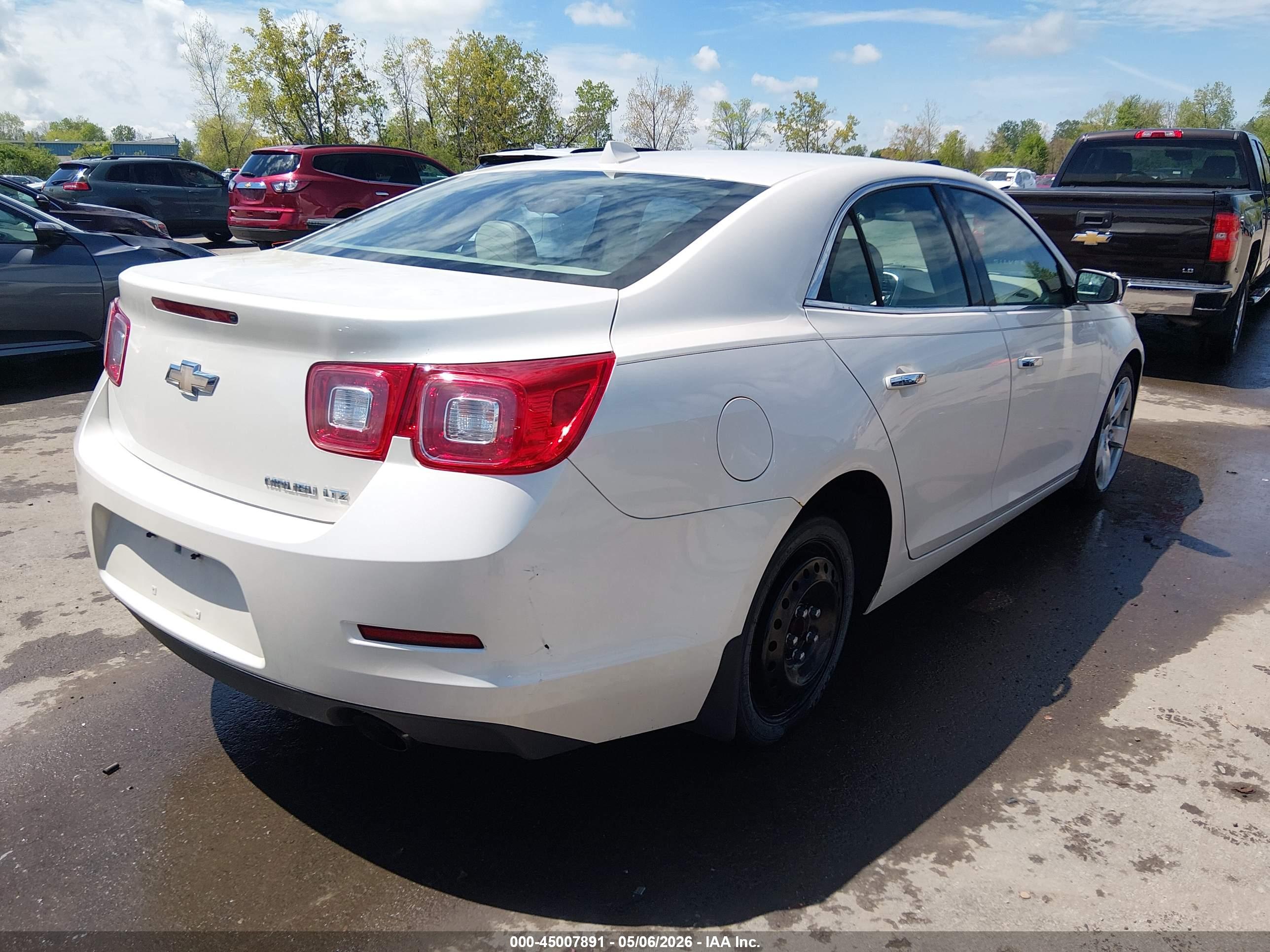 CHEVROLET MALIBU image 4
