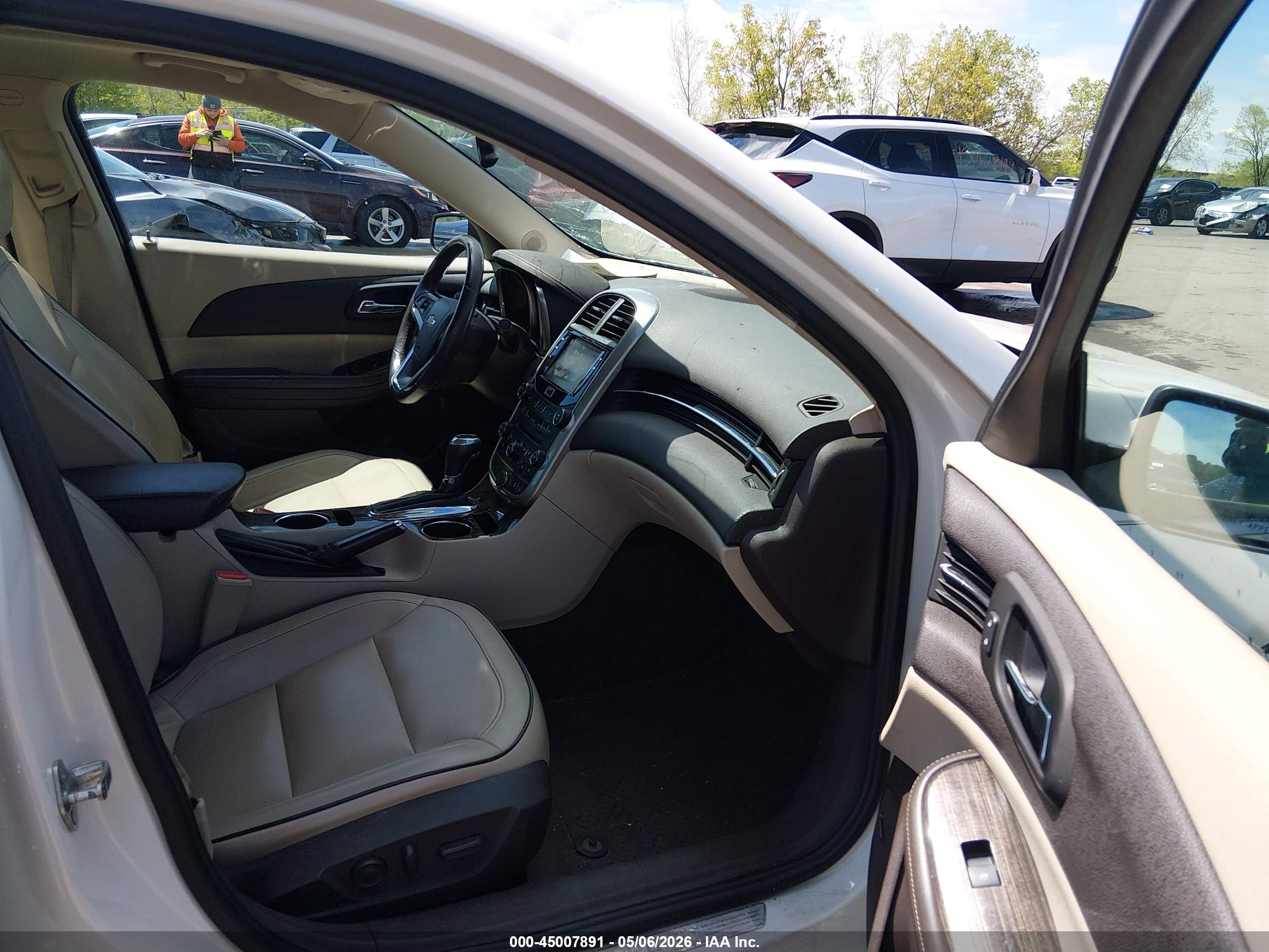 CHEVROLET MALIBU image 5