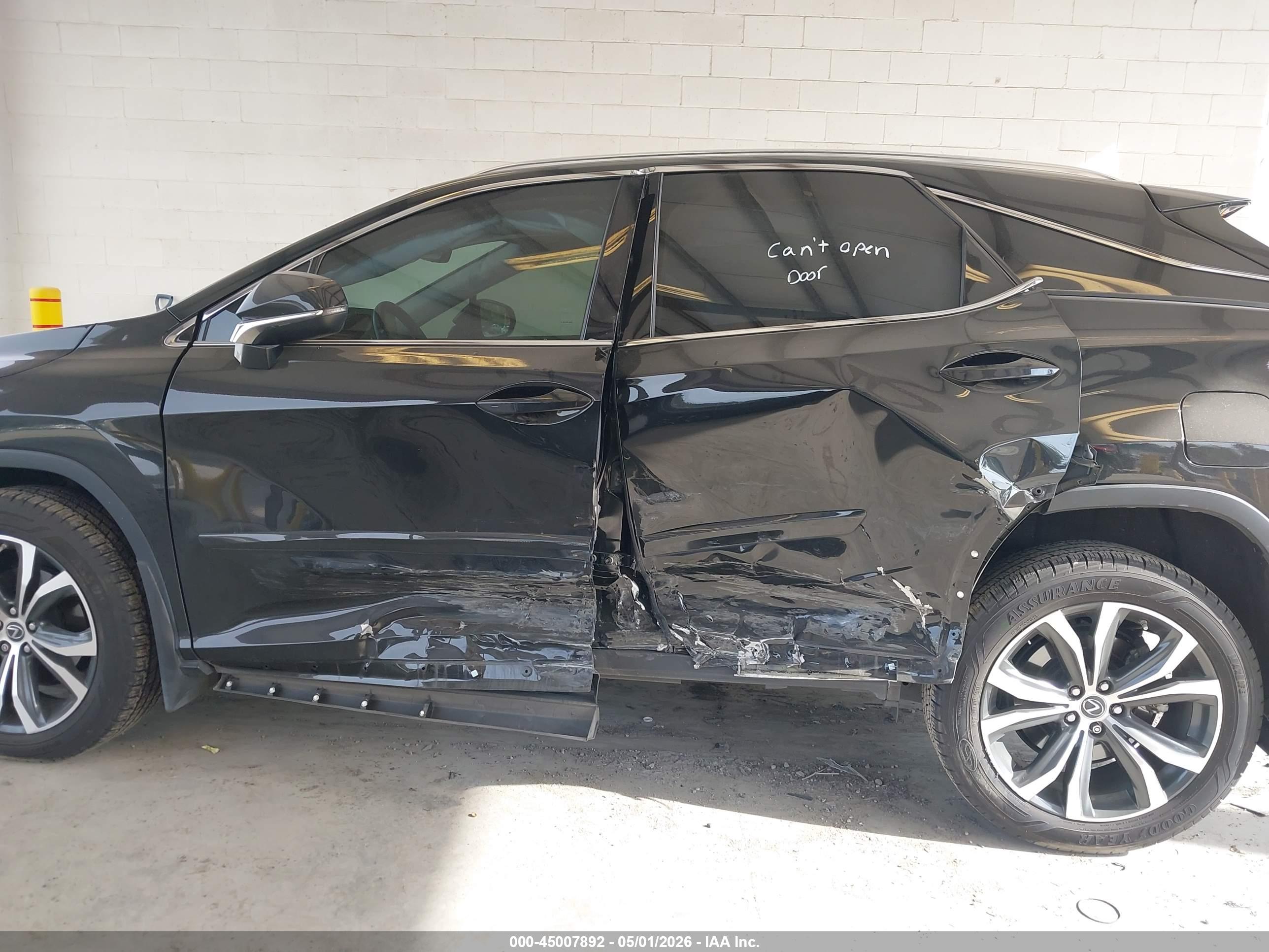 LEXUS RX image 6